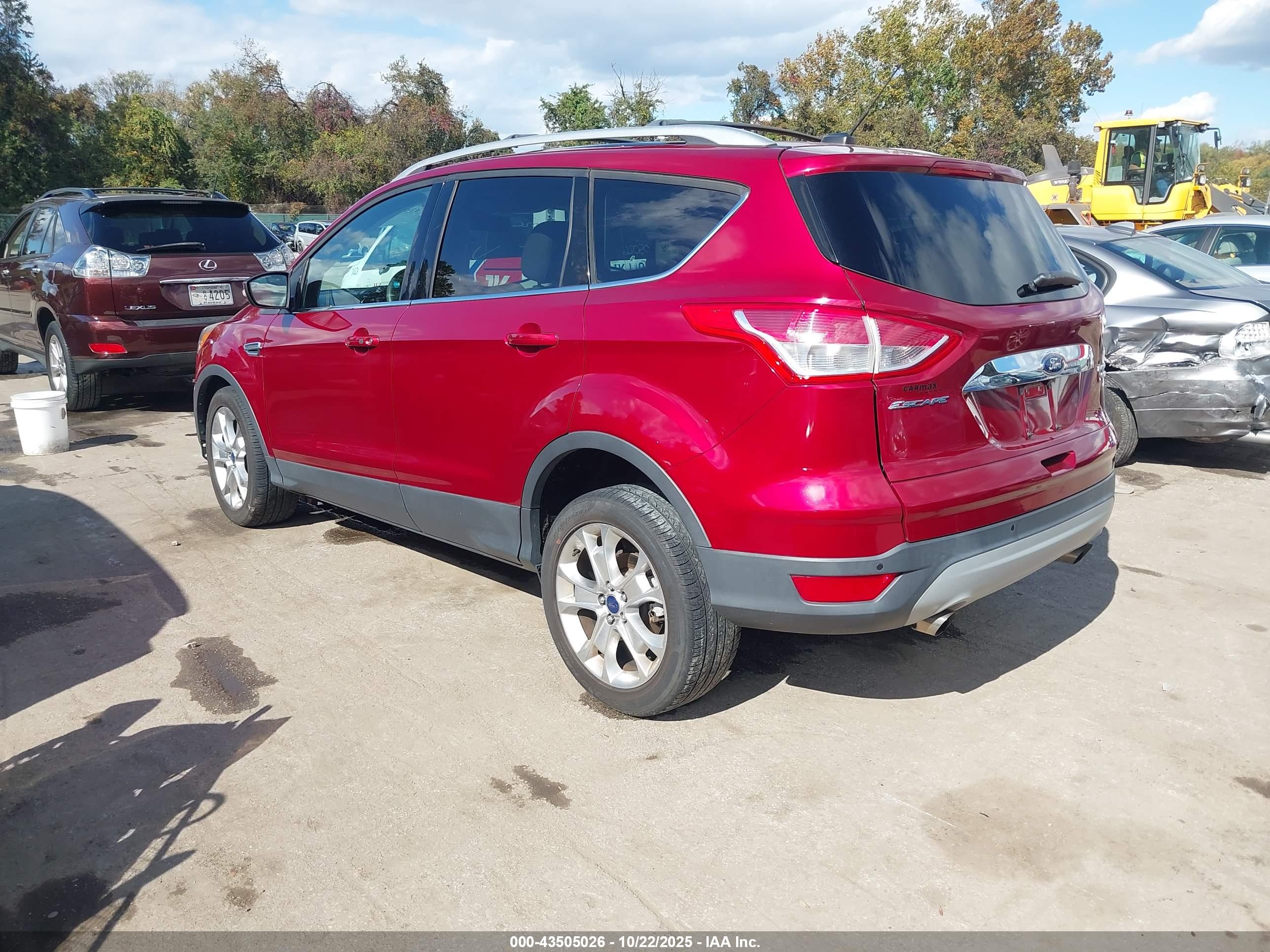 FORD ESCAPE image 3