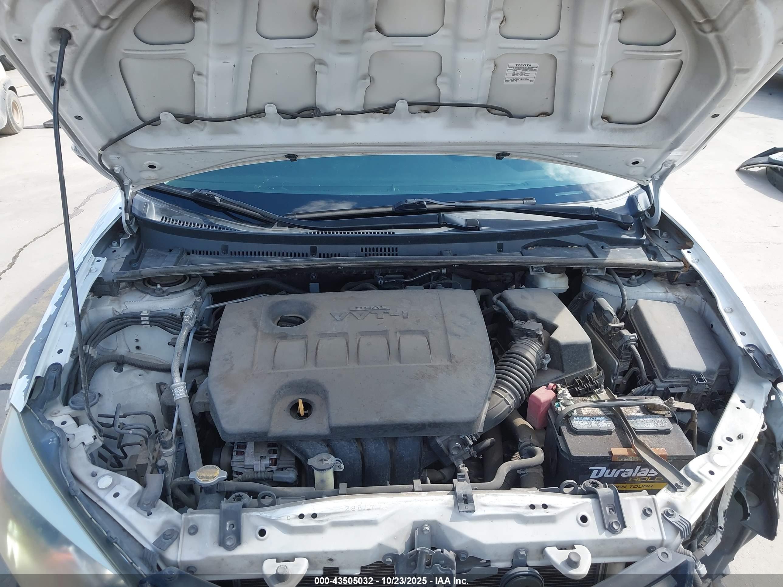 TOYOTA COROLLA image 10