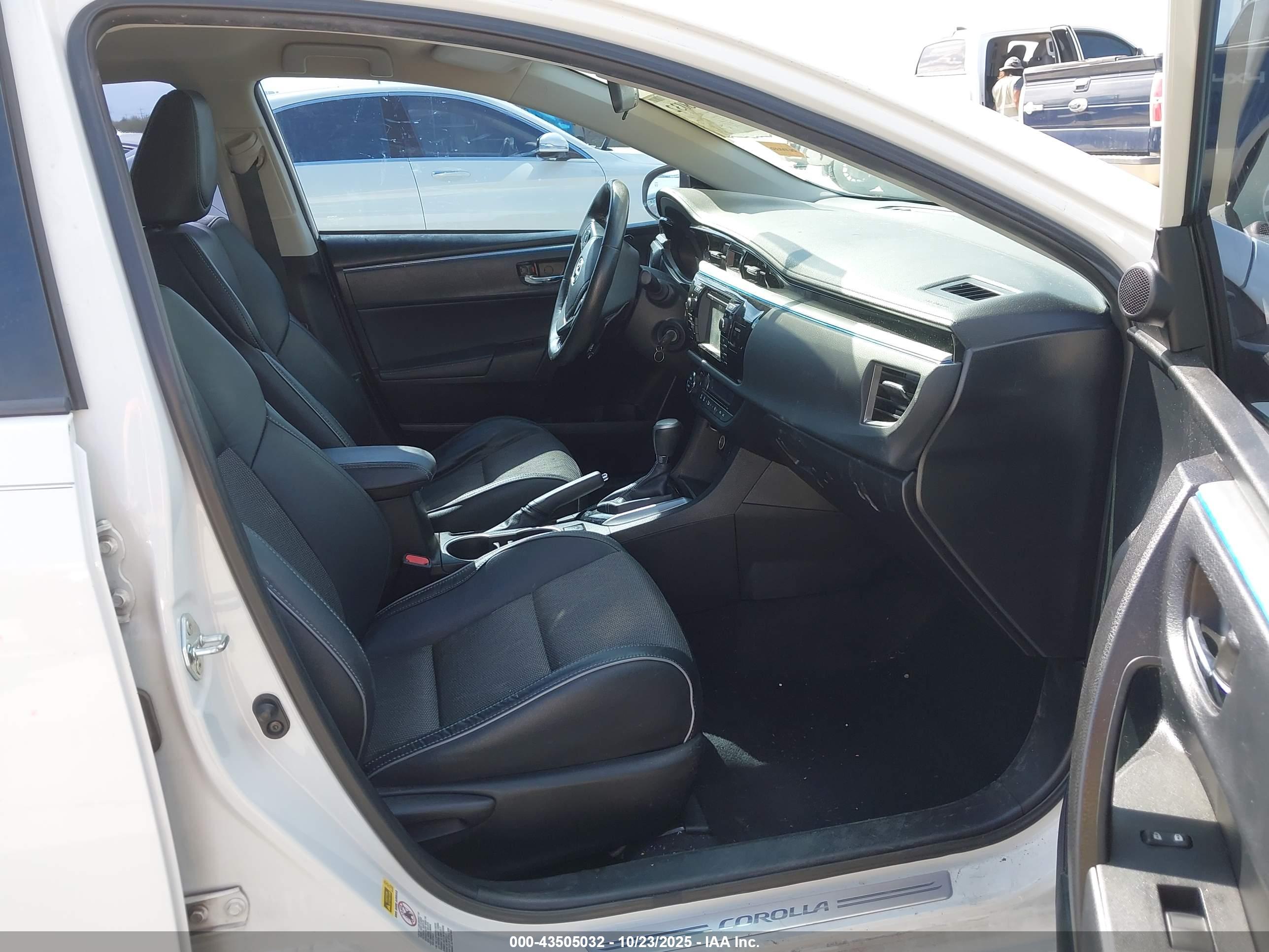 TOYOTA COROLLA image 5