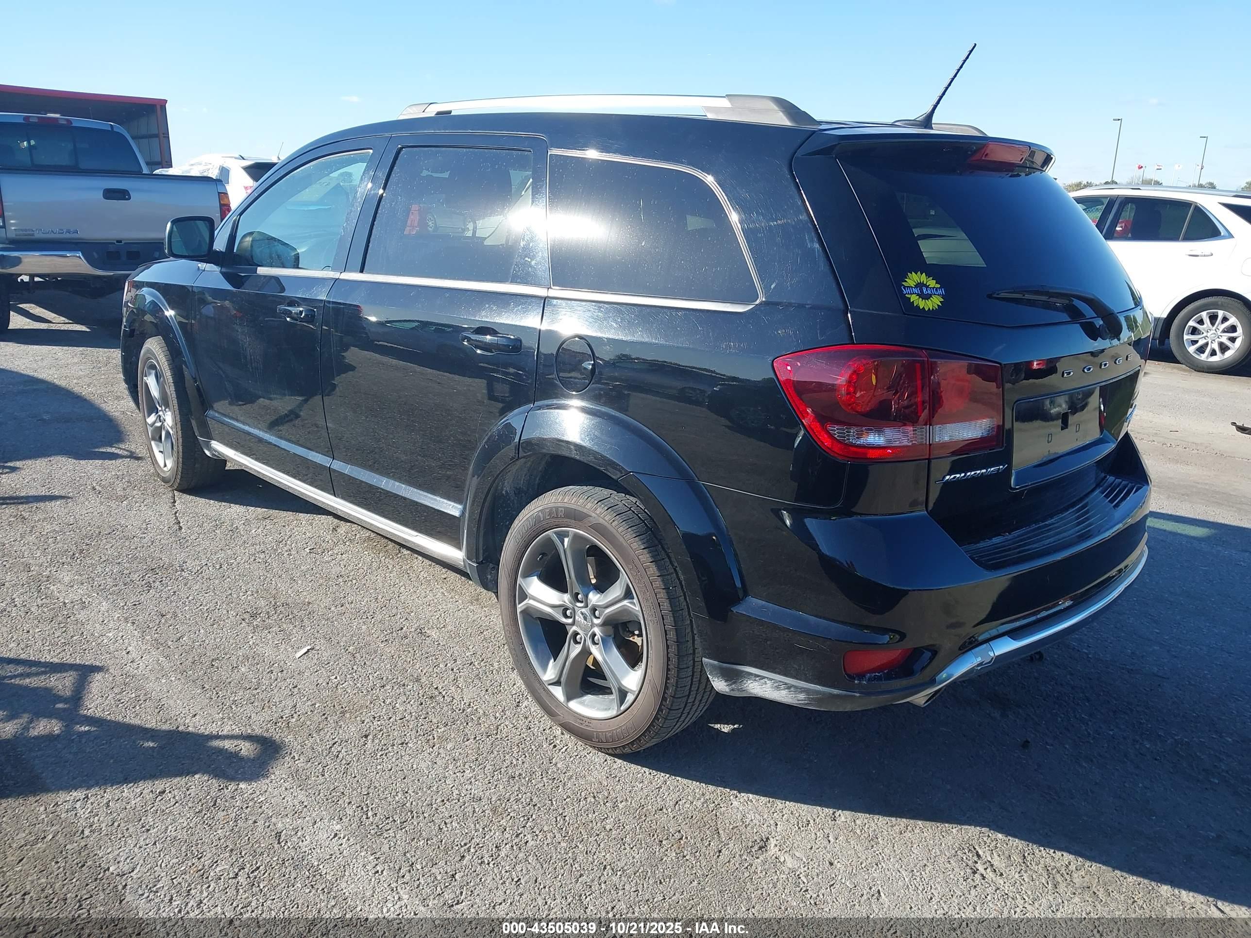 DODGE JOURNEY image 3