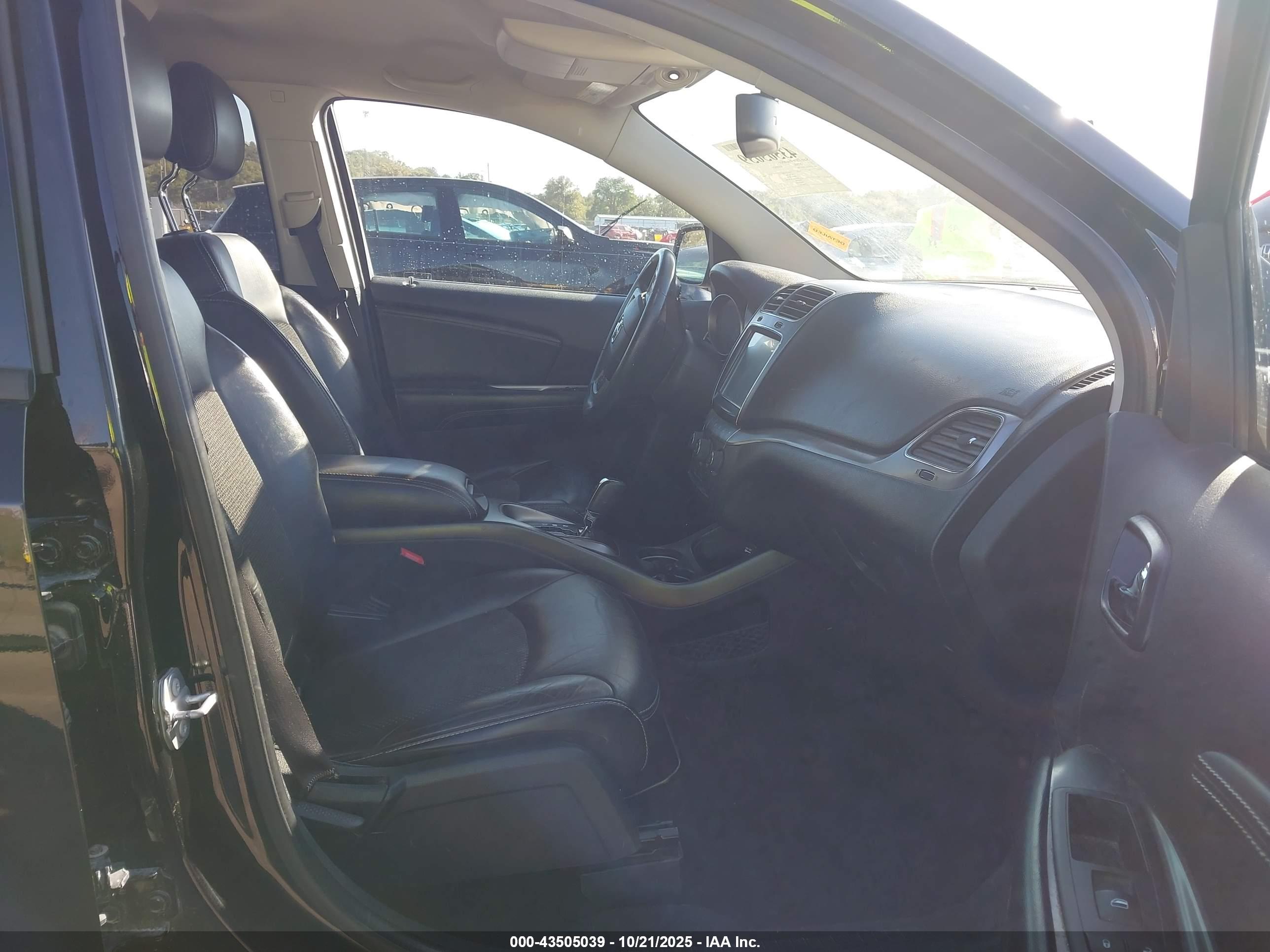DODGE JOURNEY image 5
