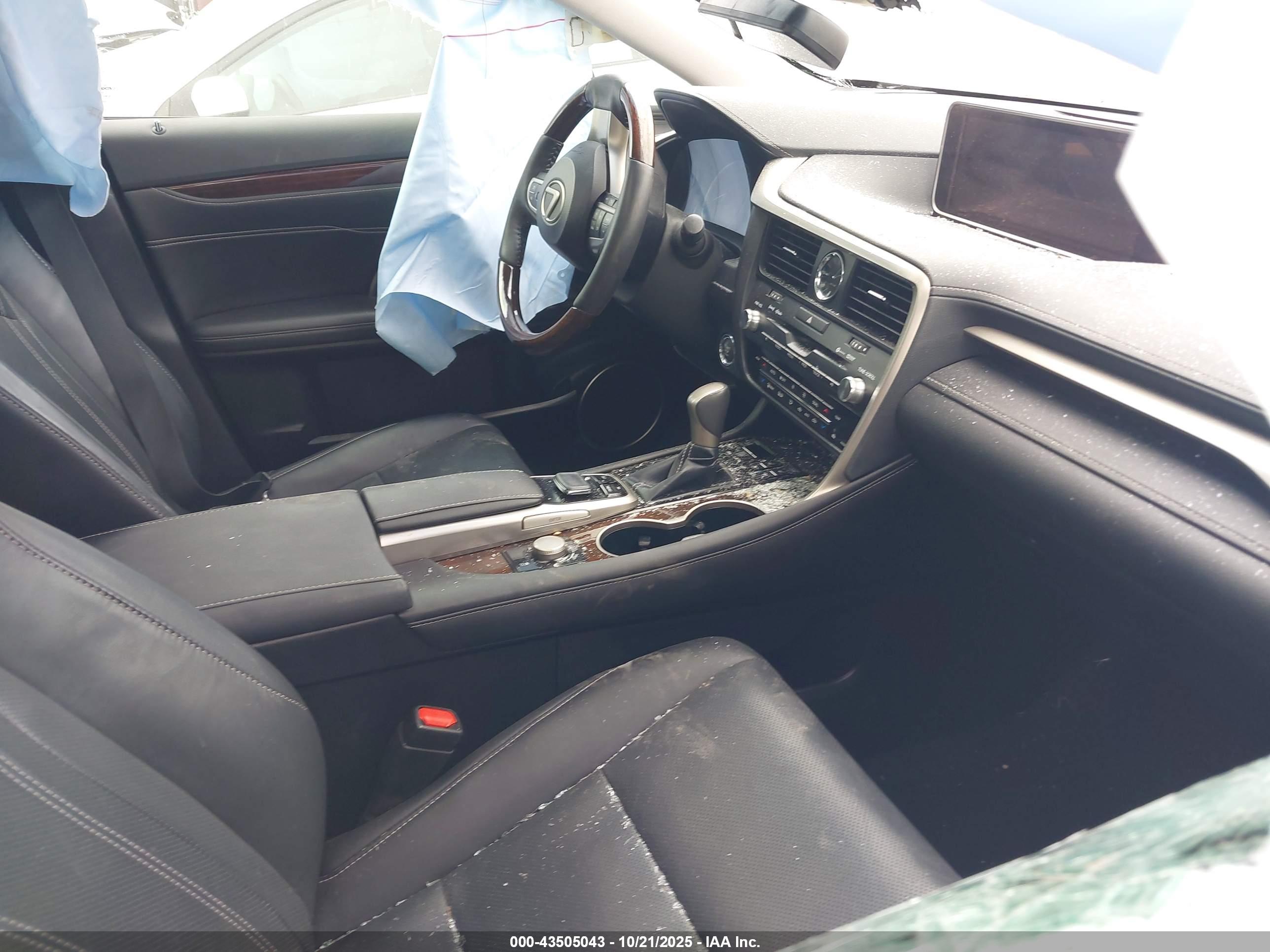 LEXUS RX image 5