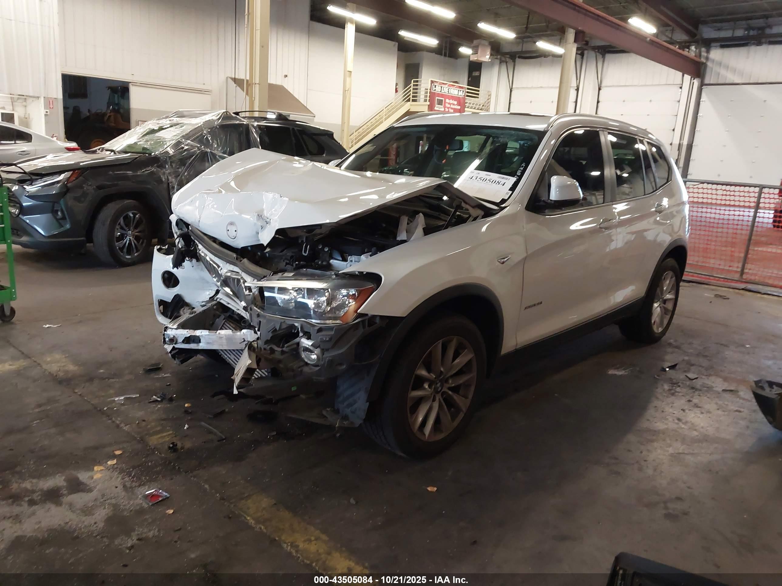 BMW X3 image 2