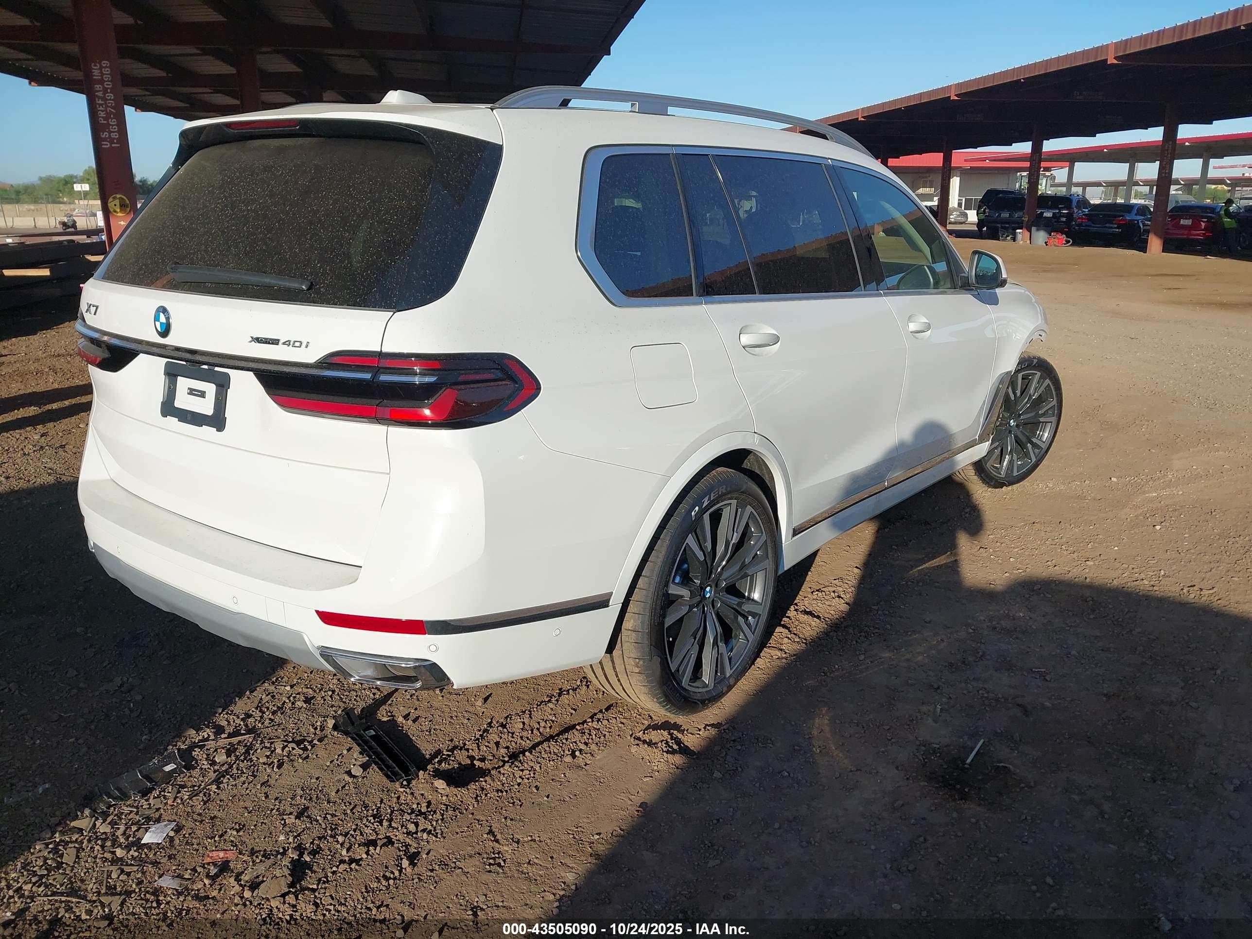 BMW X7 image 4