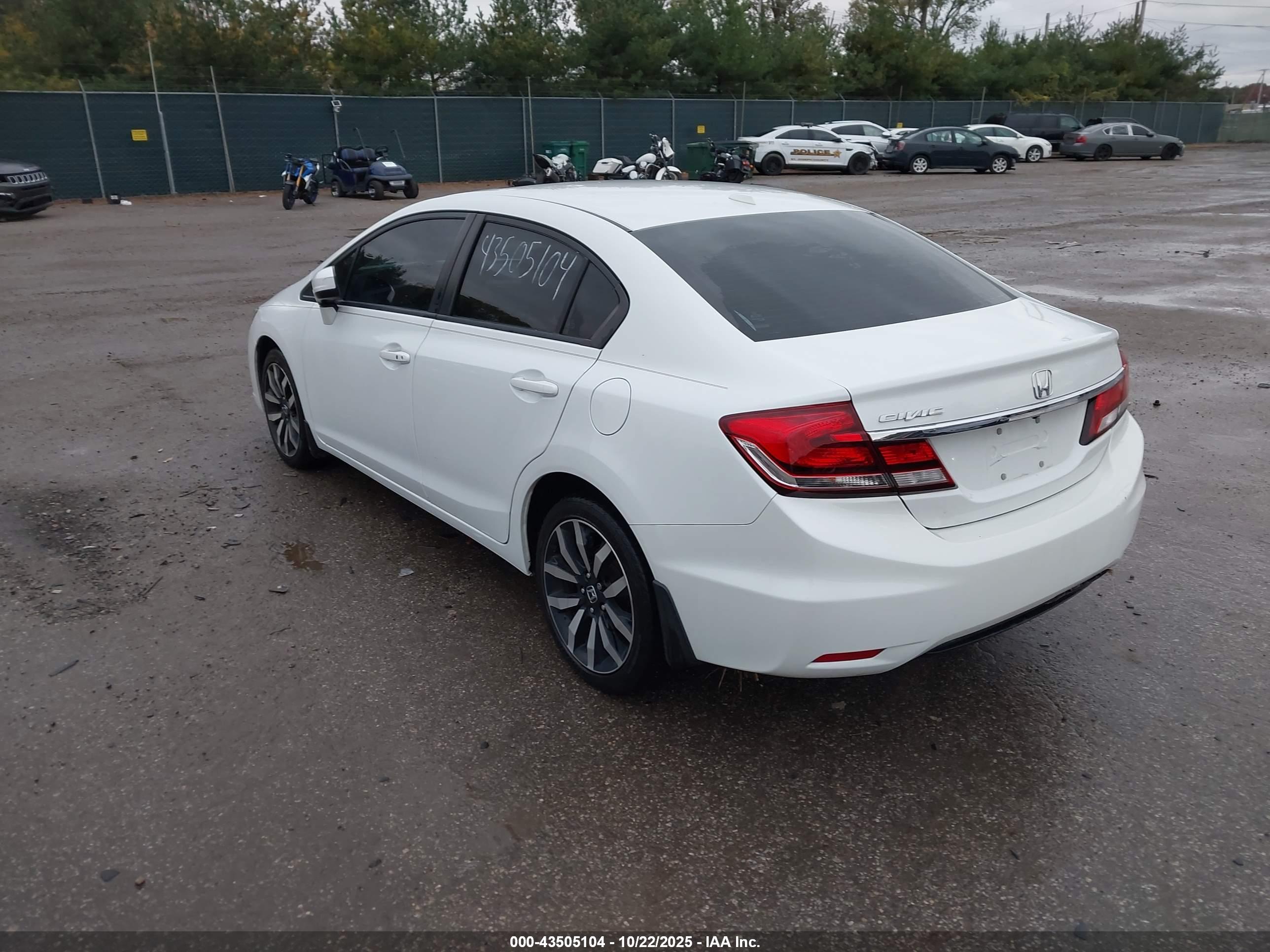 HONDA CIVIC image 3