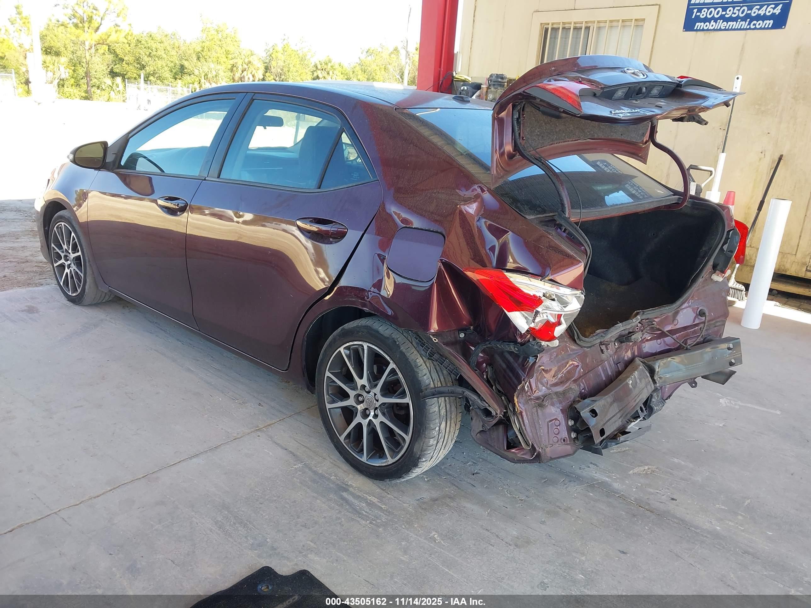 TOYOTA COROLLA image 3