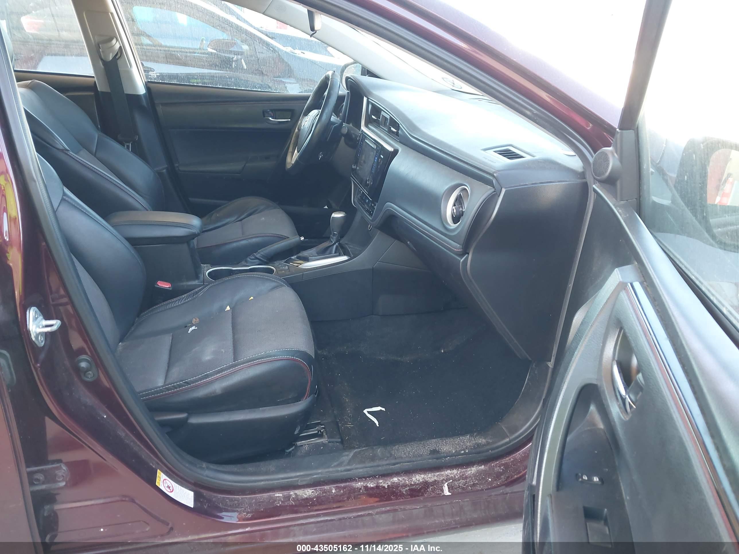 TOYOTA COROLLA image 5