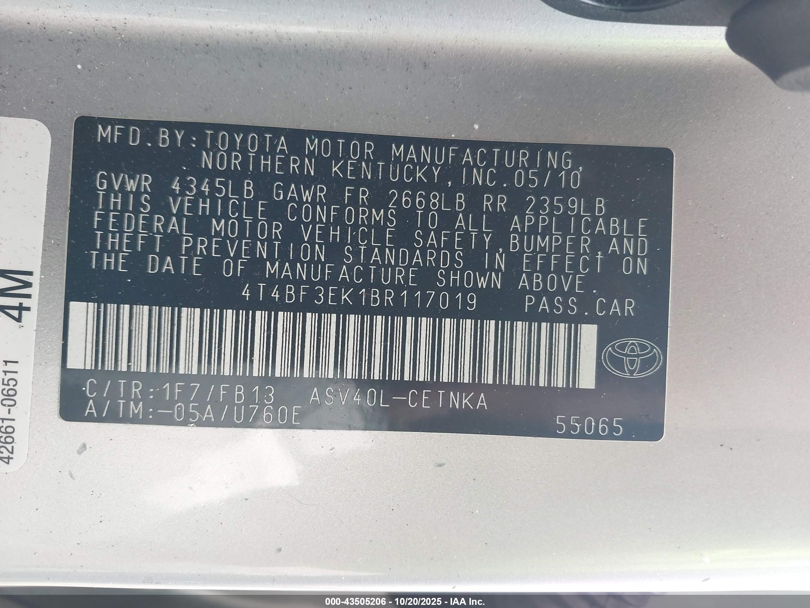 TOYOTA CAMRY image 9