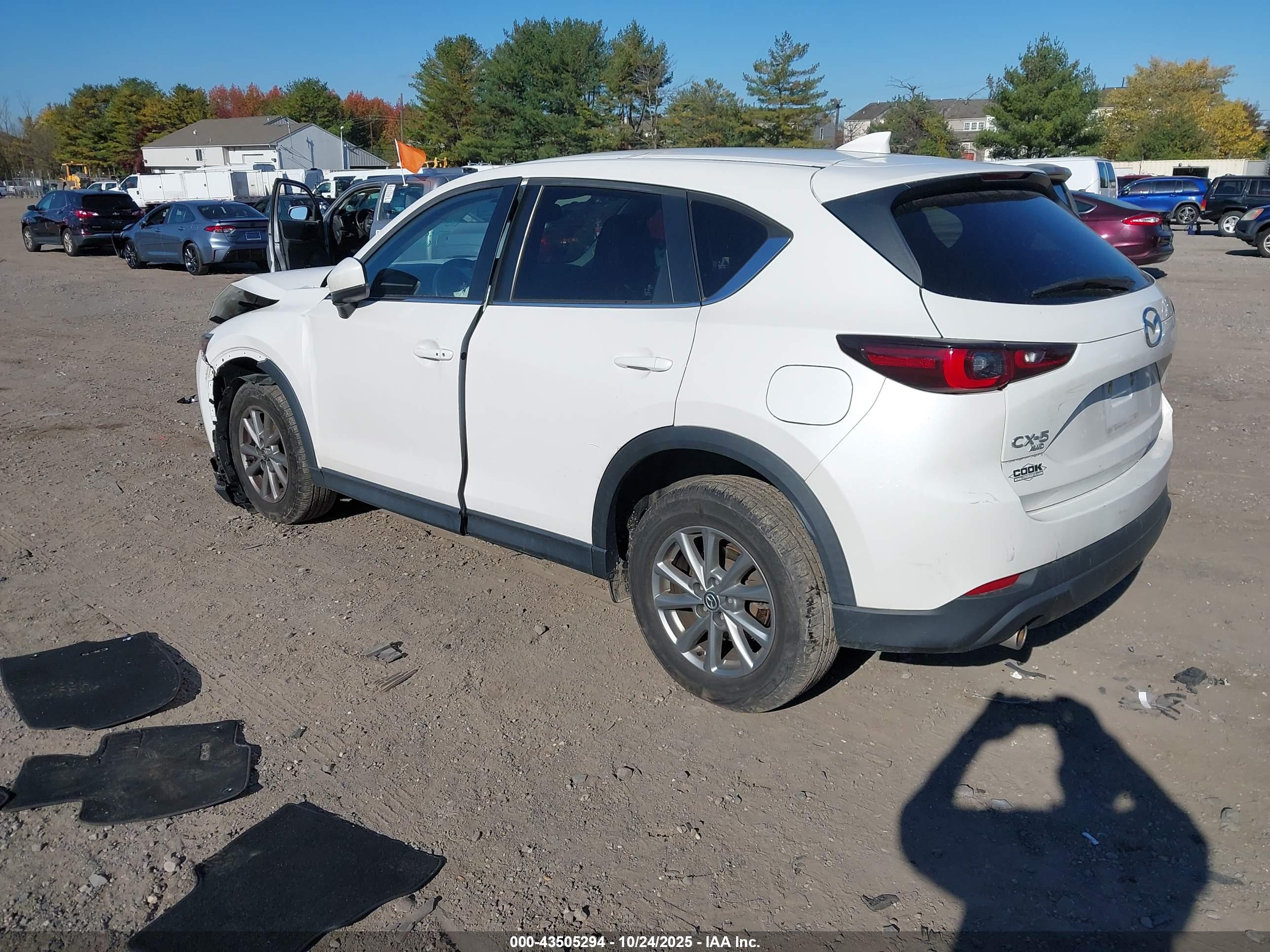 MAZDA CX-5 image 3