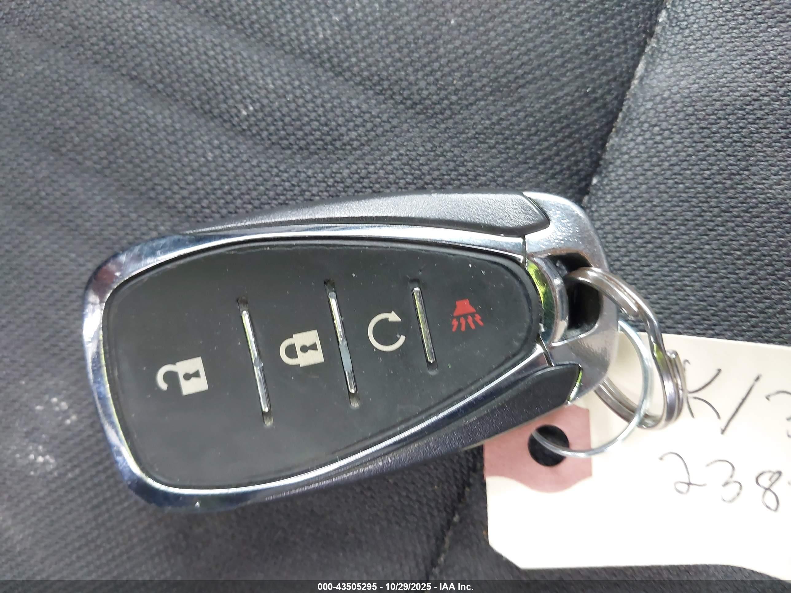CHEVROLET TRAX image 11