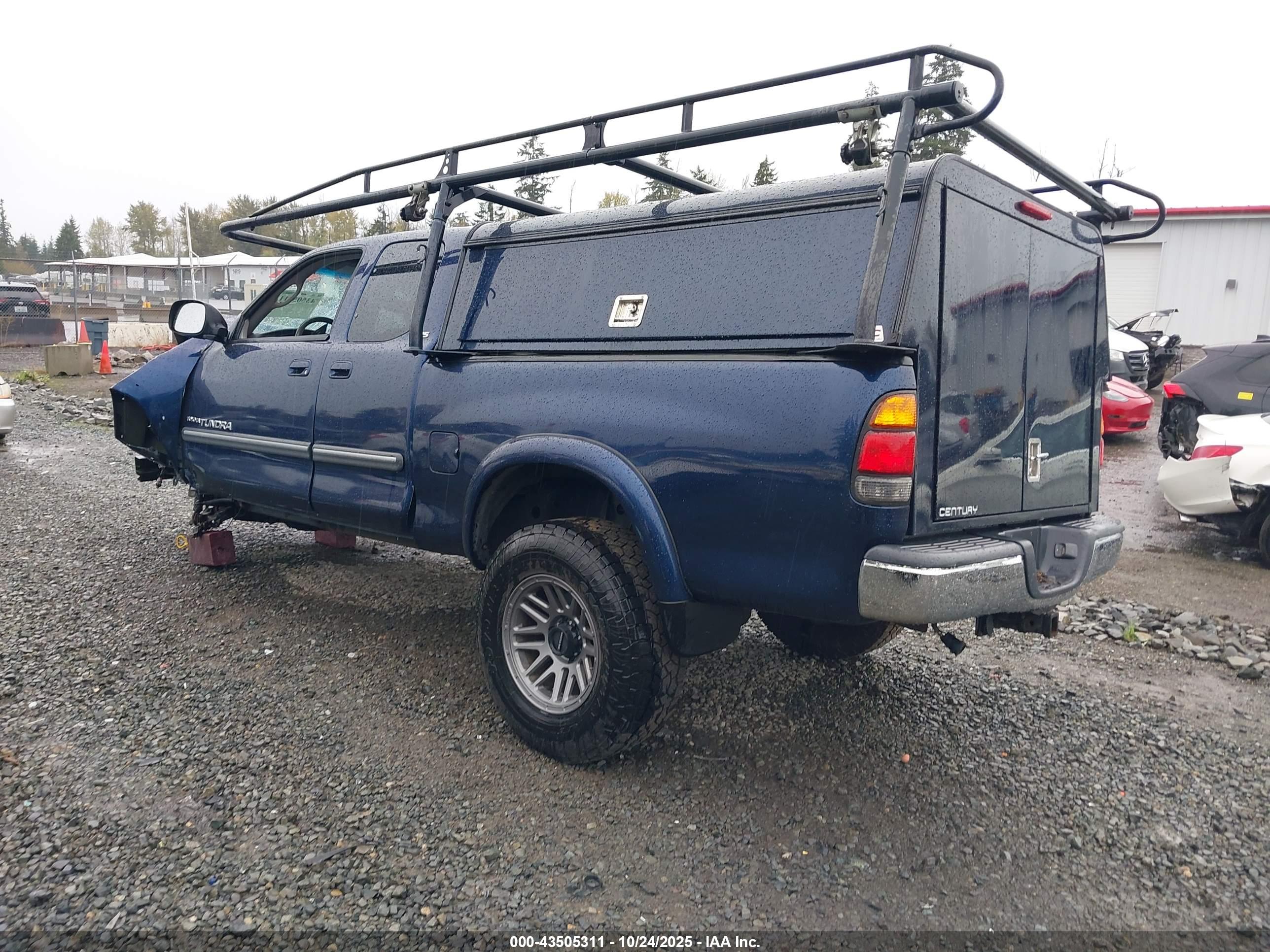 TOYOTA TUNDRA image 3