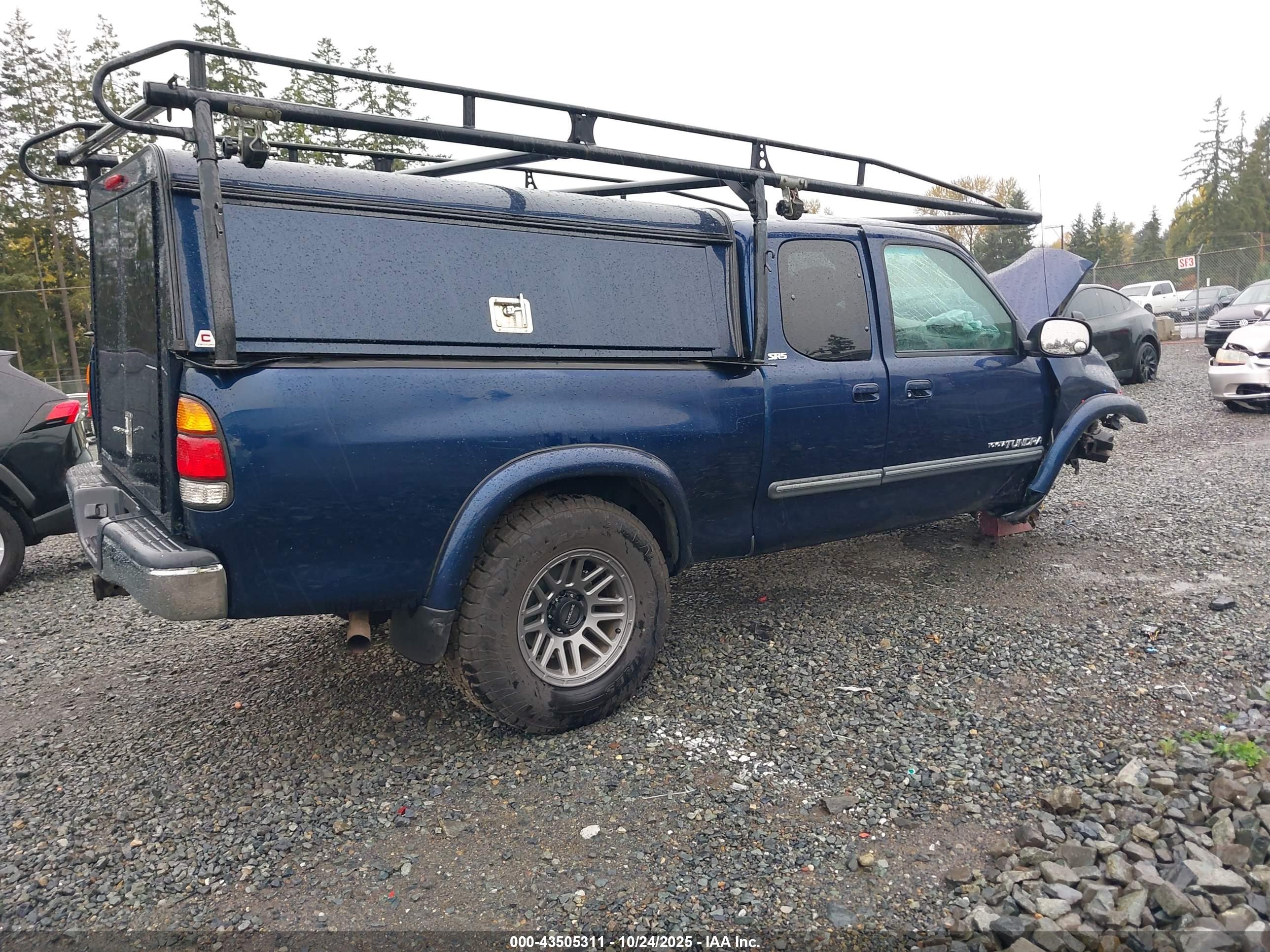 TOYOTA TUNDRA image 4
