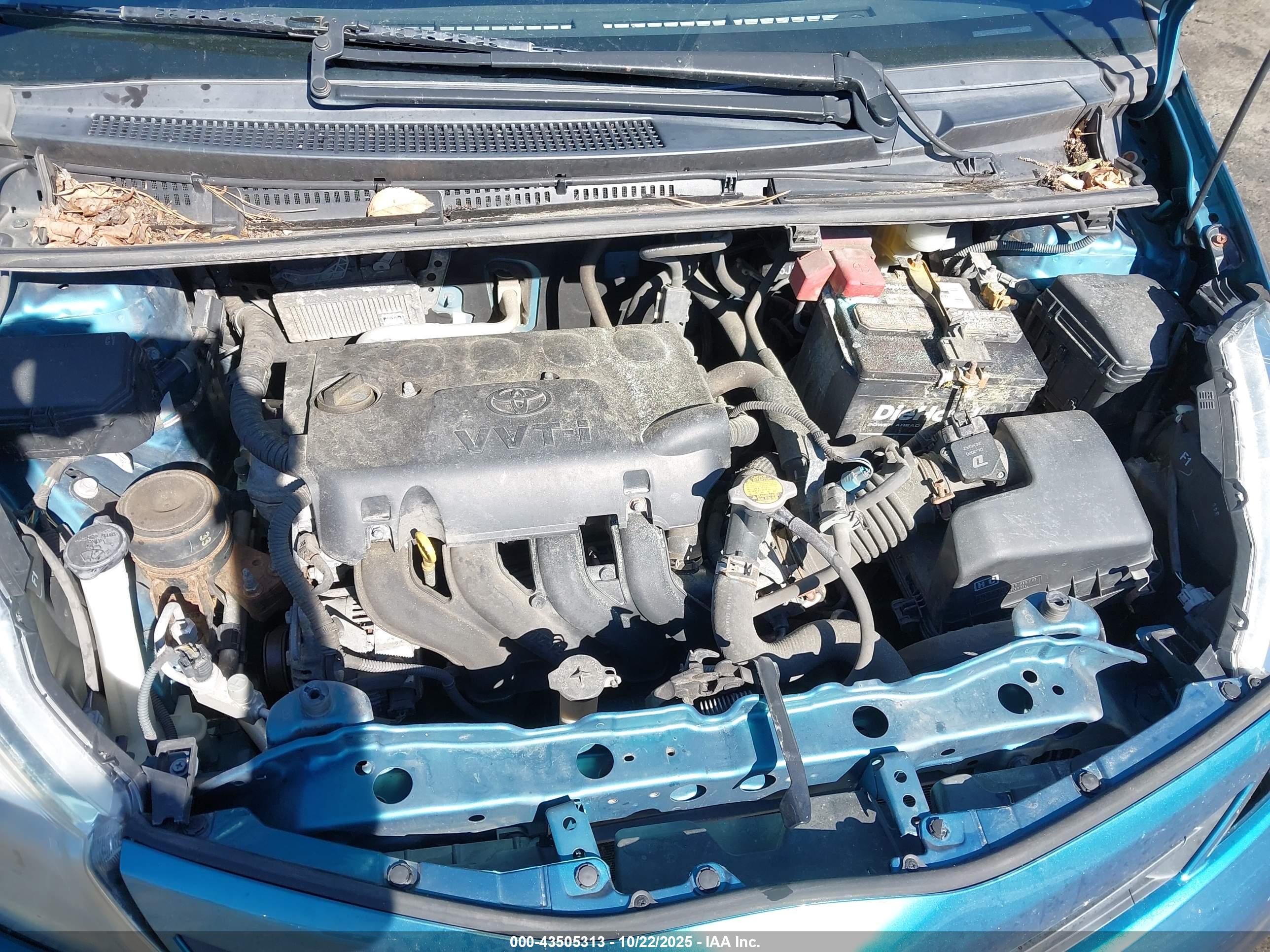 TOYOTA YARIS image 10