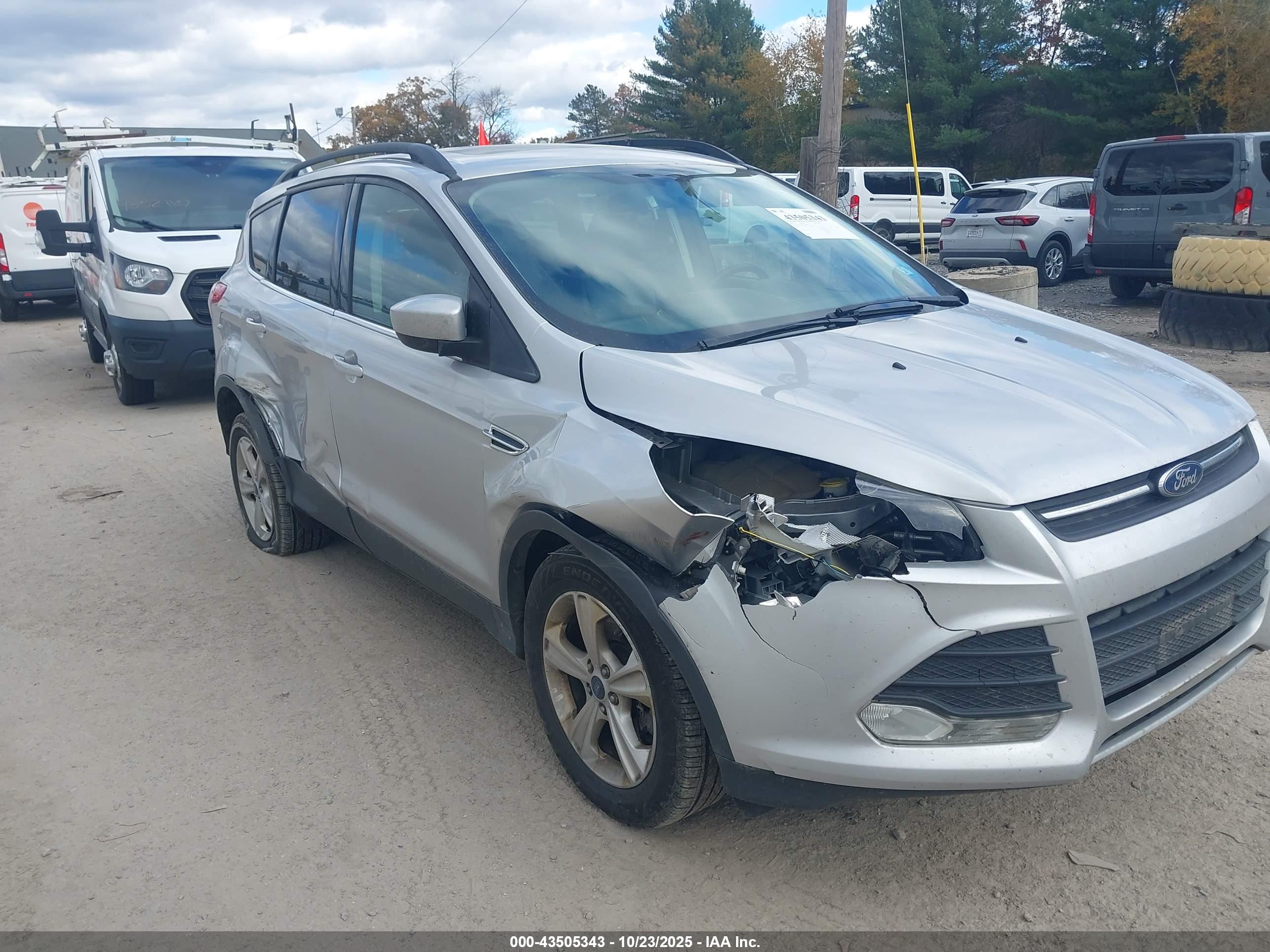 FORD ESCAPE image 6