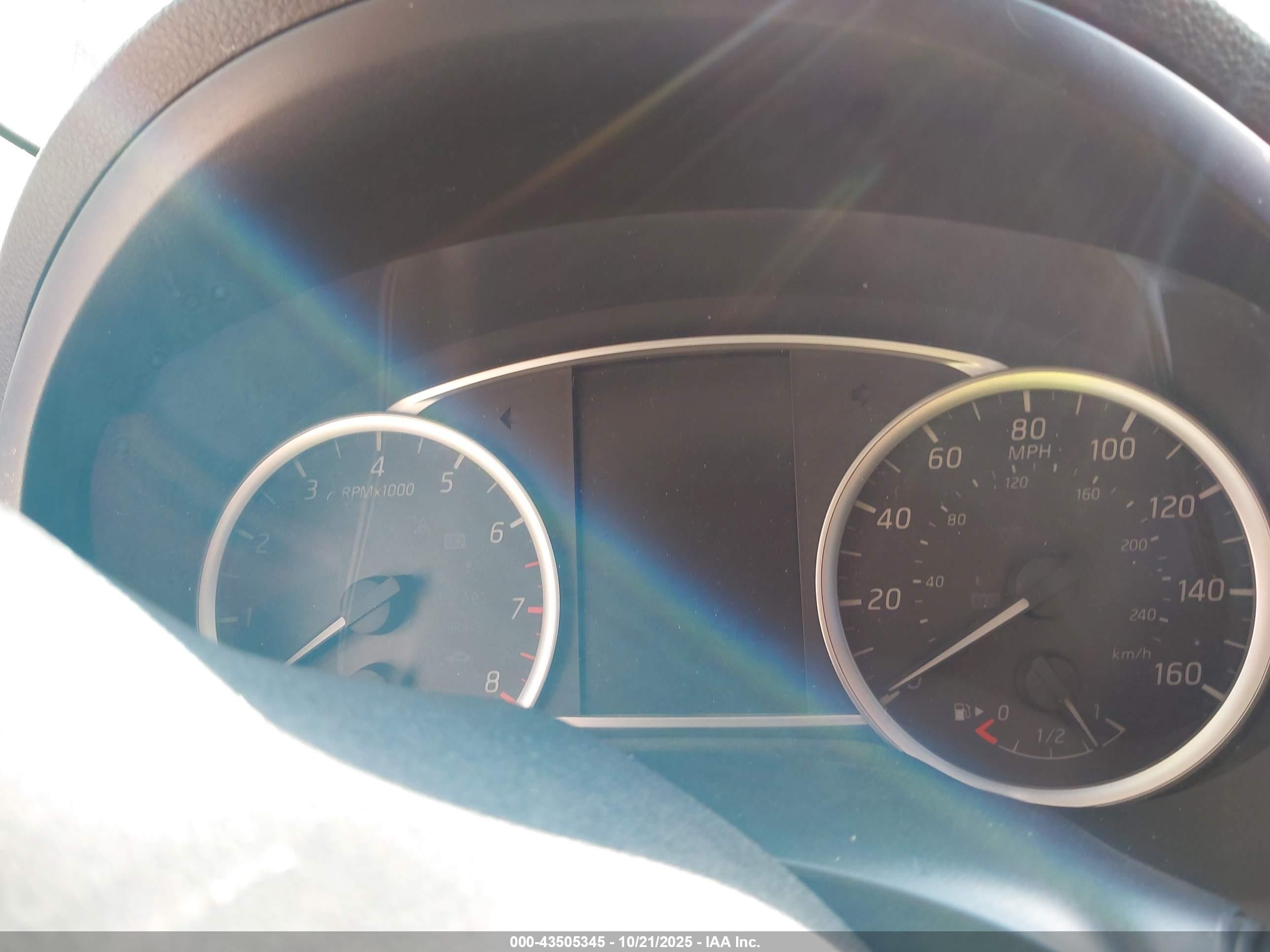 NISSAN SENTRA image 7