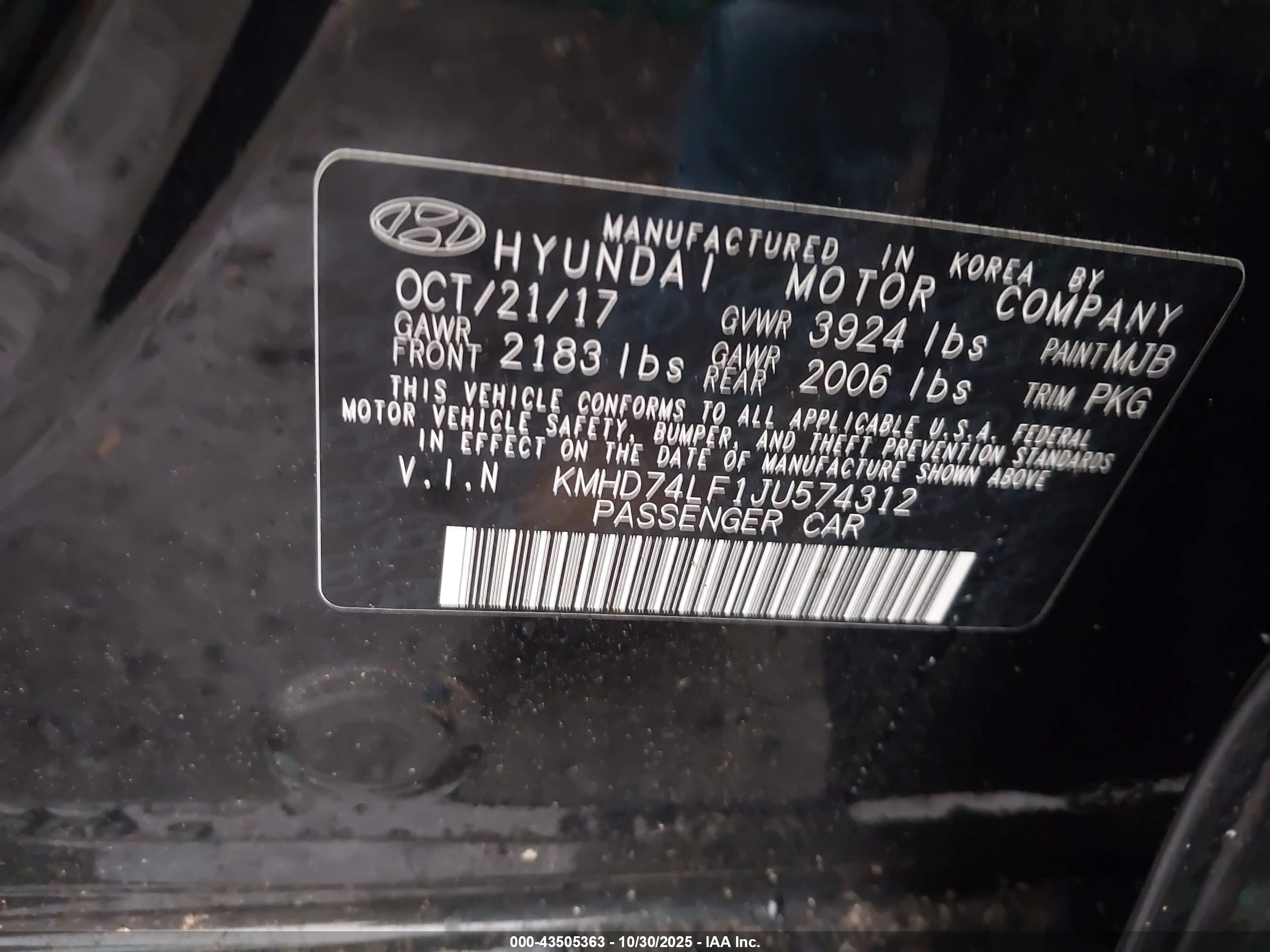 HYUNDAI ELANTRA image 9