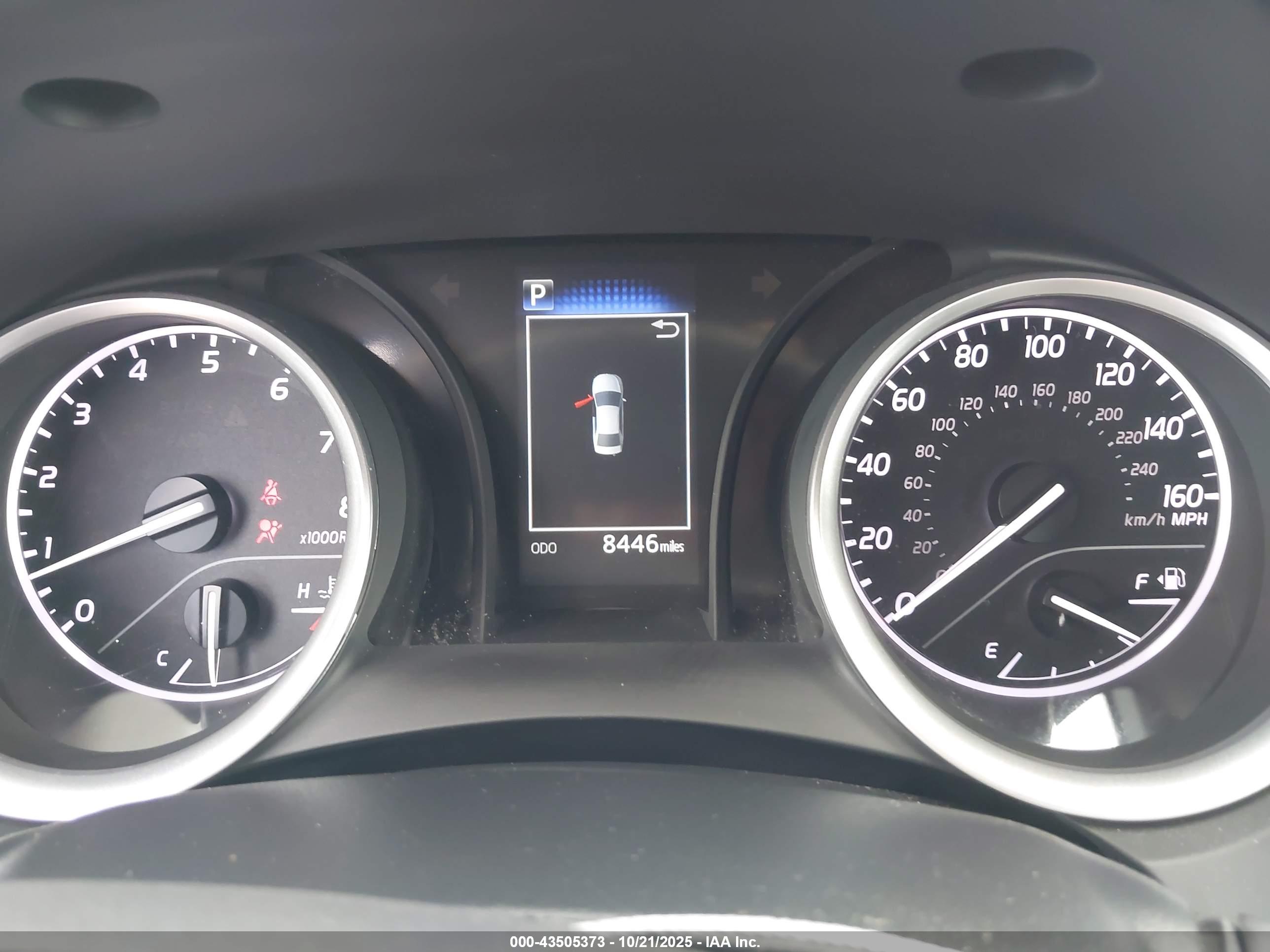 TOYOTA CAMRY image 7