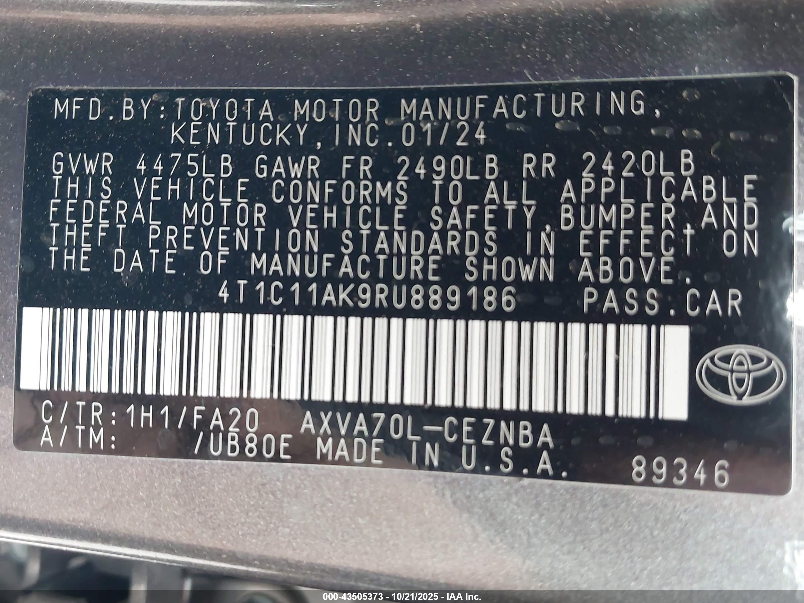 TOYOTA CAMRY image 9