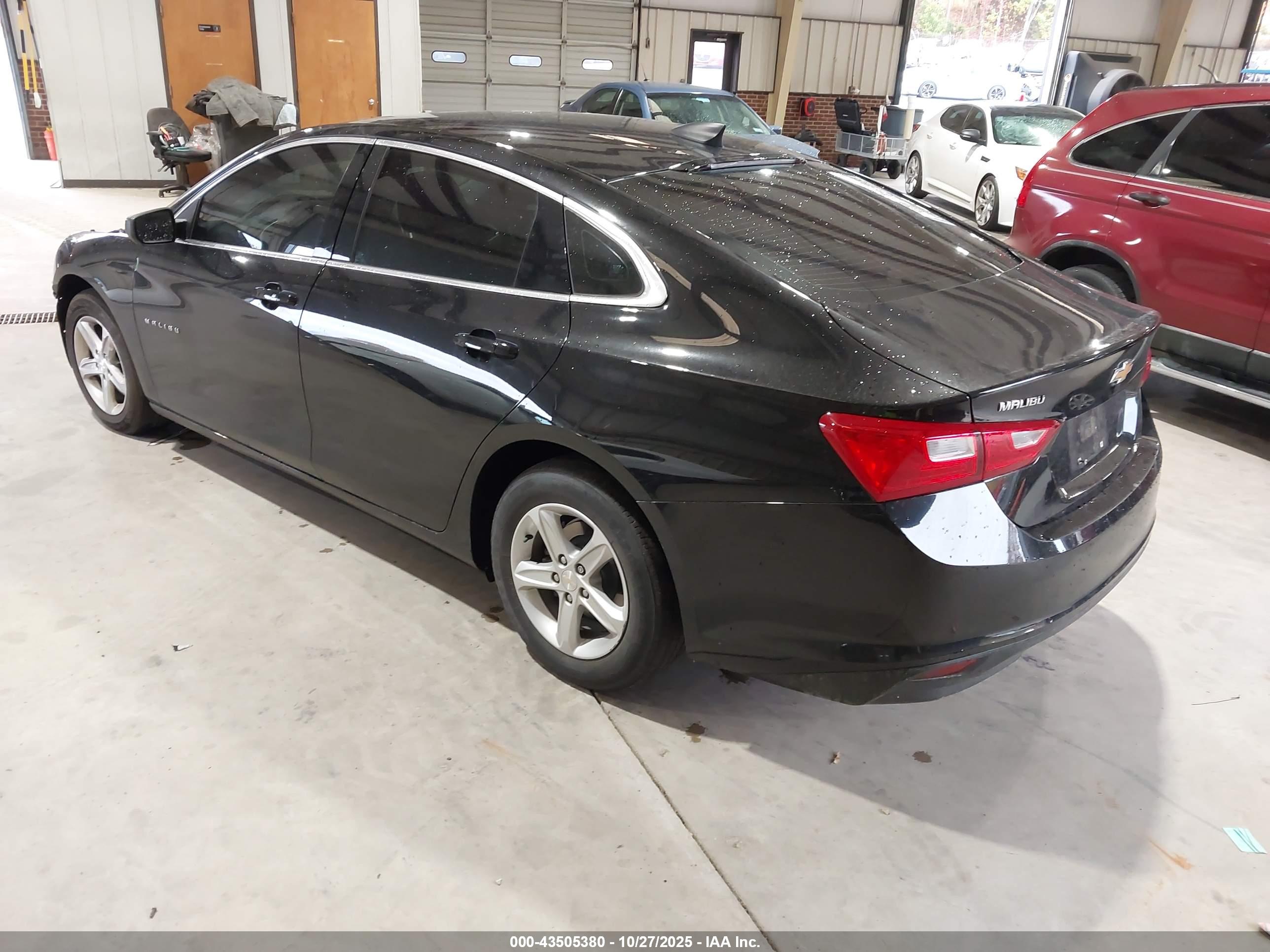 CHEVROLET MALIBU image 3