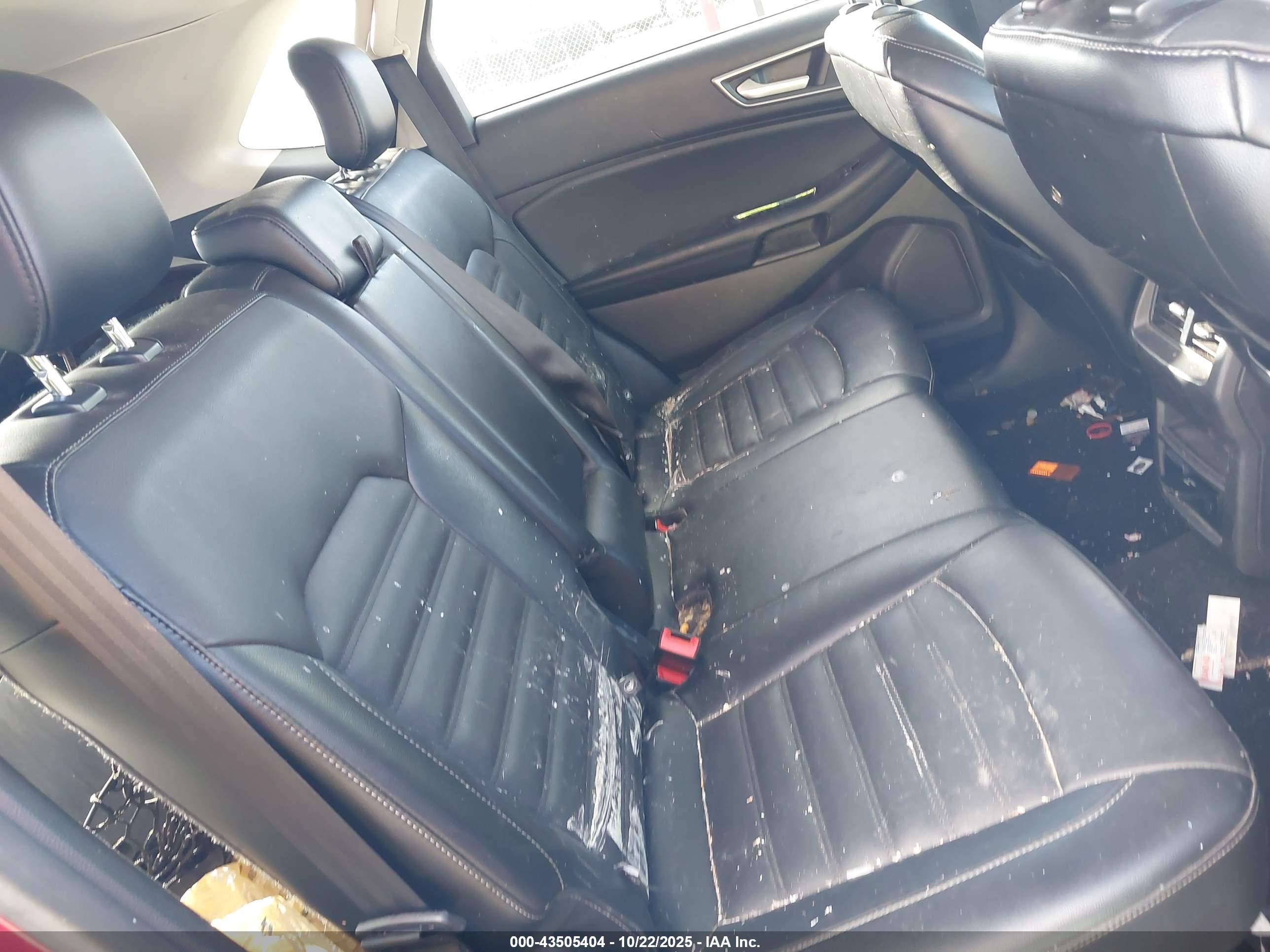 FORD EDGE image 8