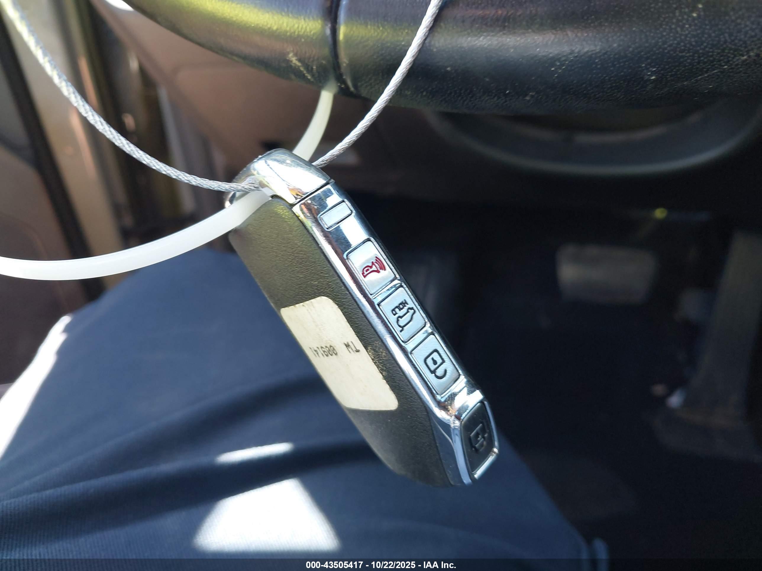 KIA SPORTAGE image 11