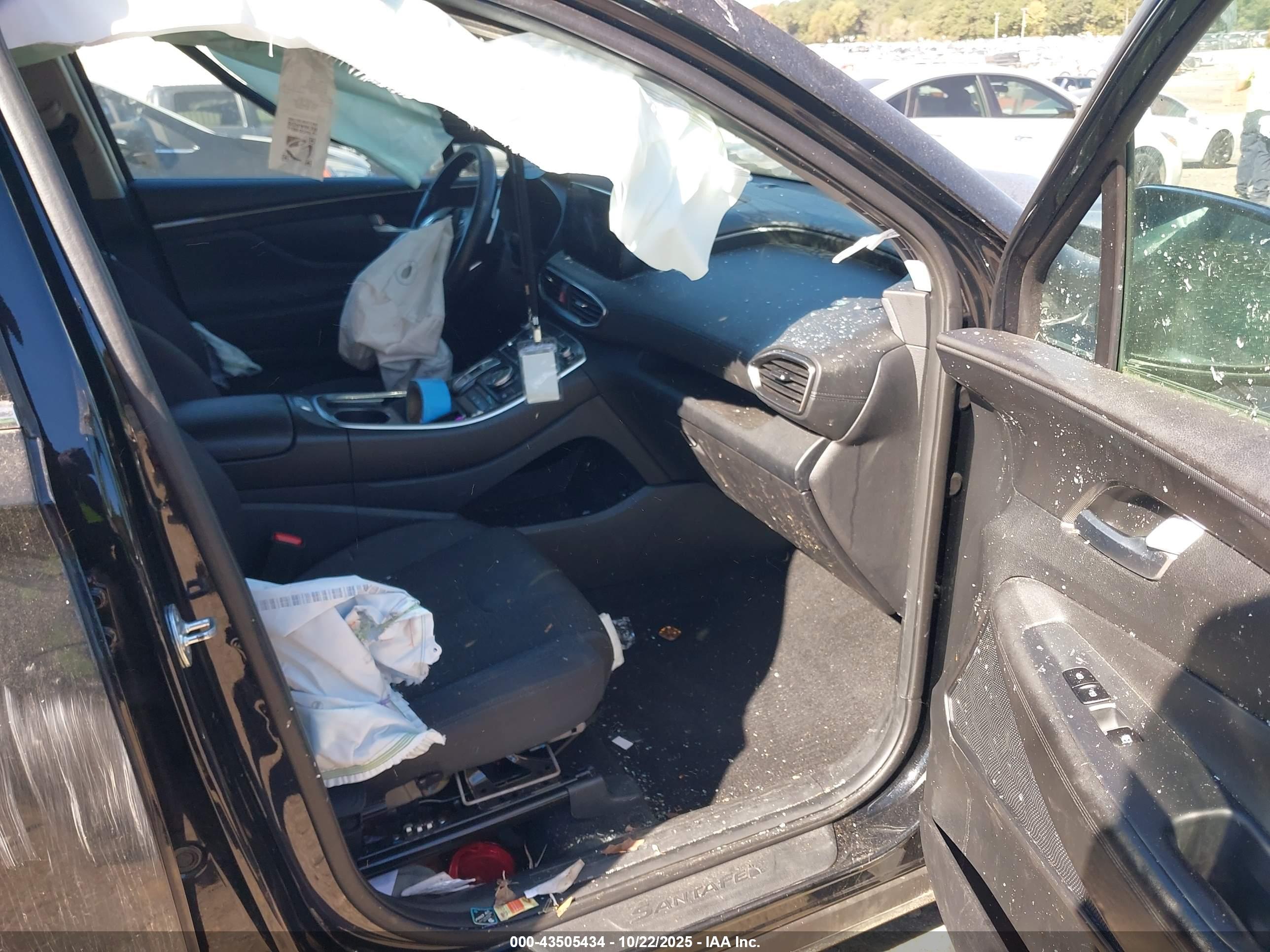 HYUNDAI SANTA image 5
