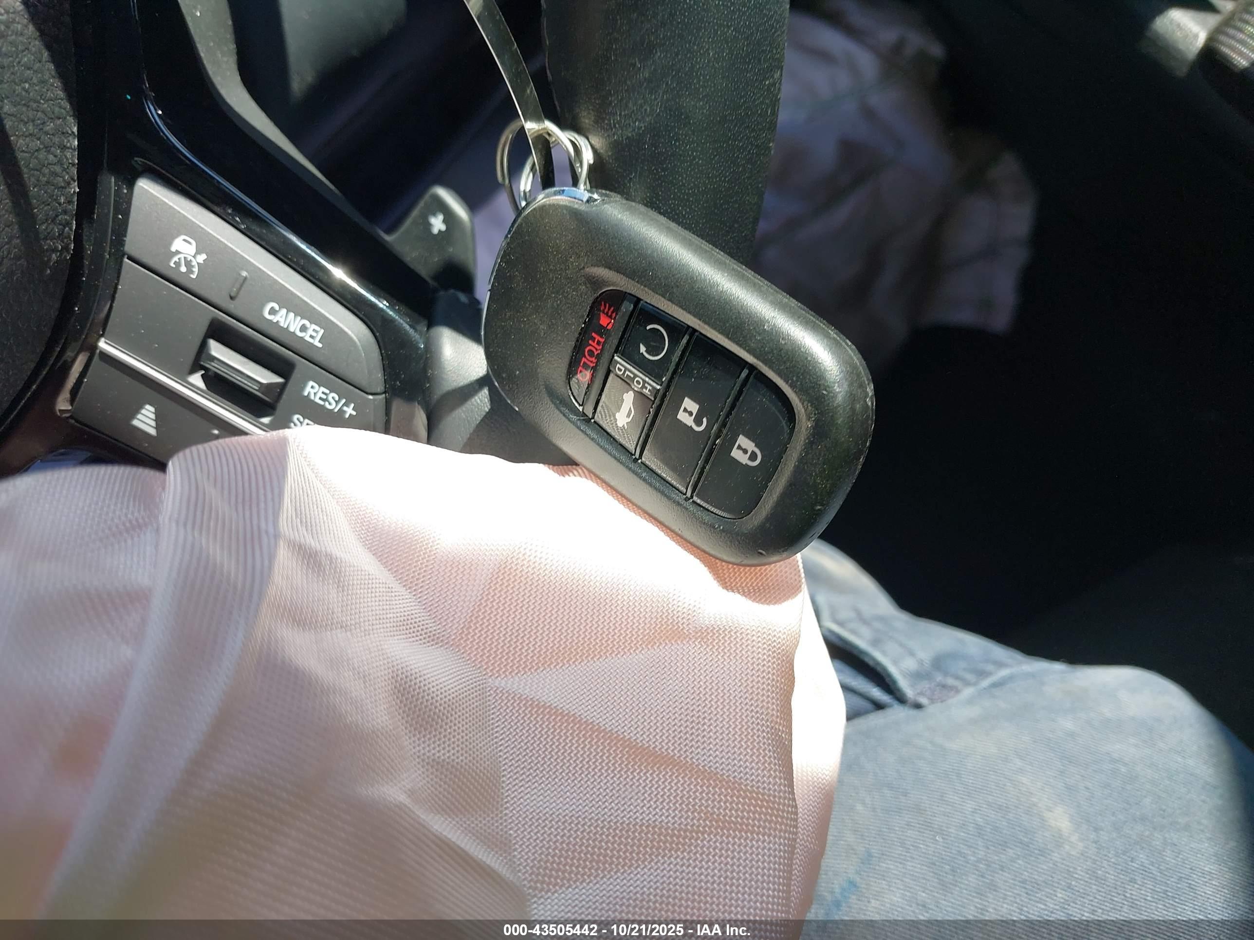 HONDA CIVIC image 11