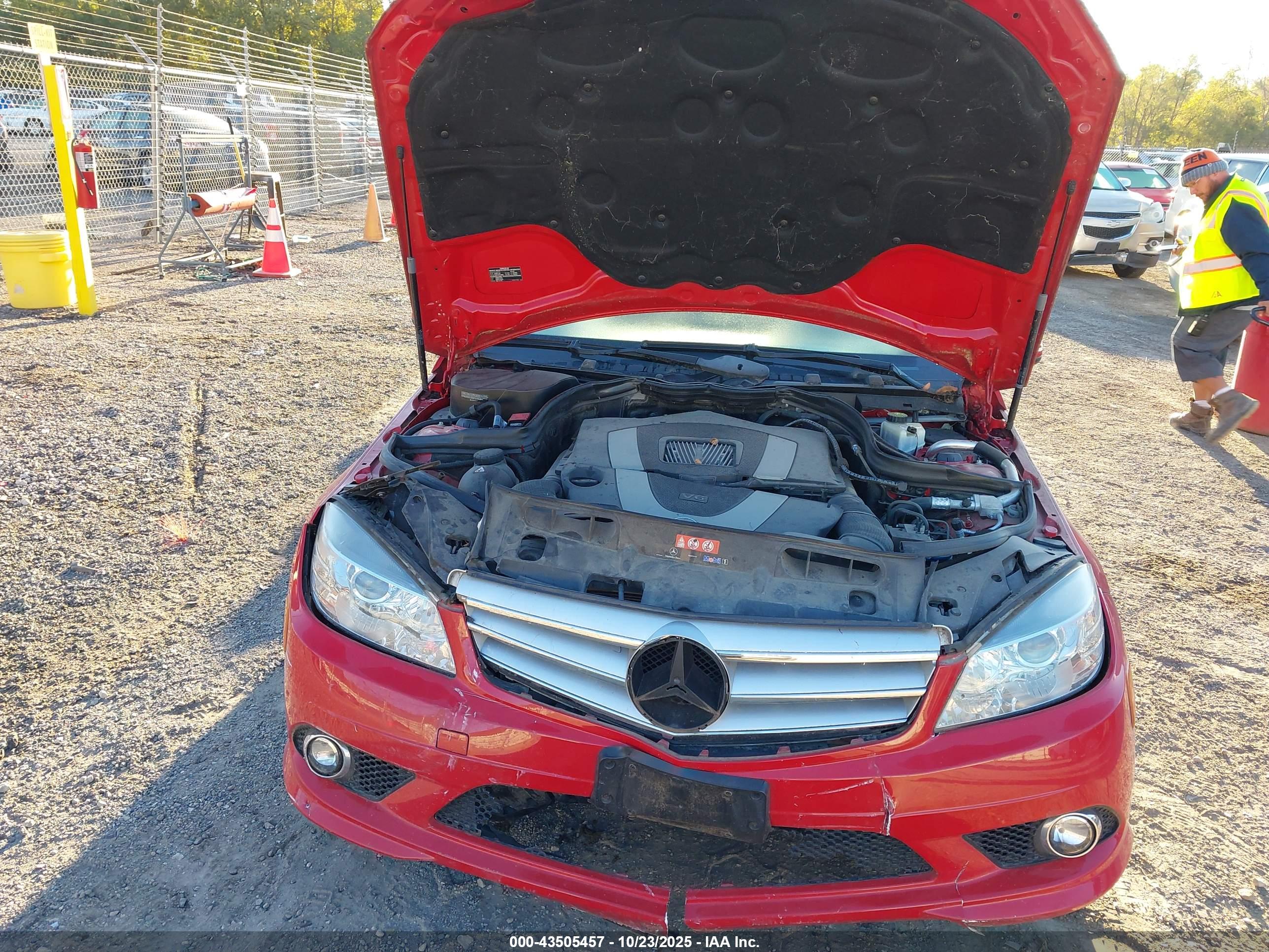 MERCEDES-BENZ C image 10
