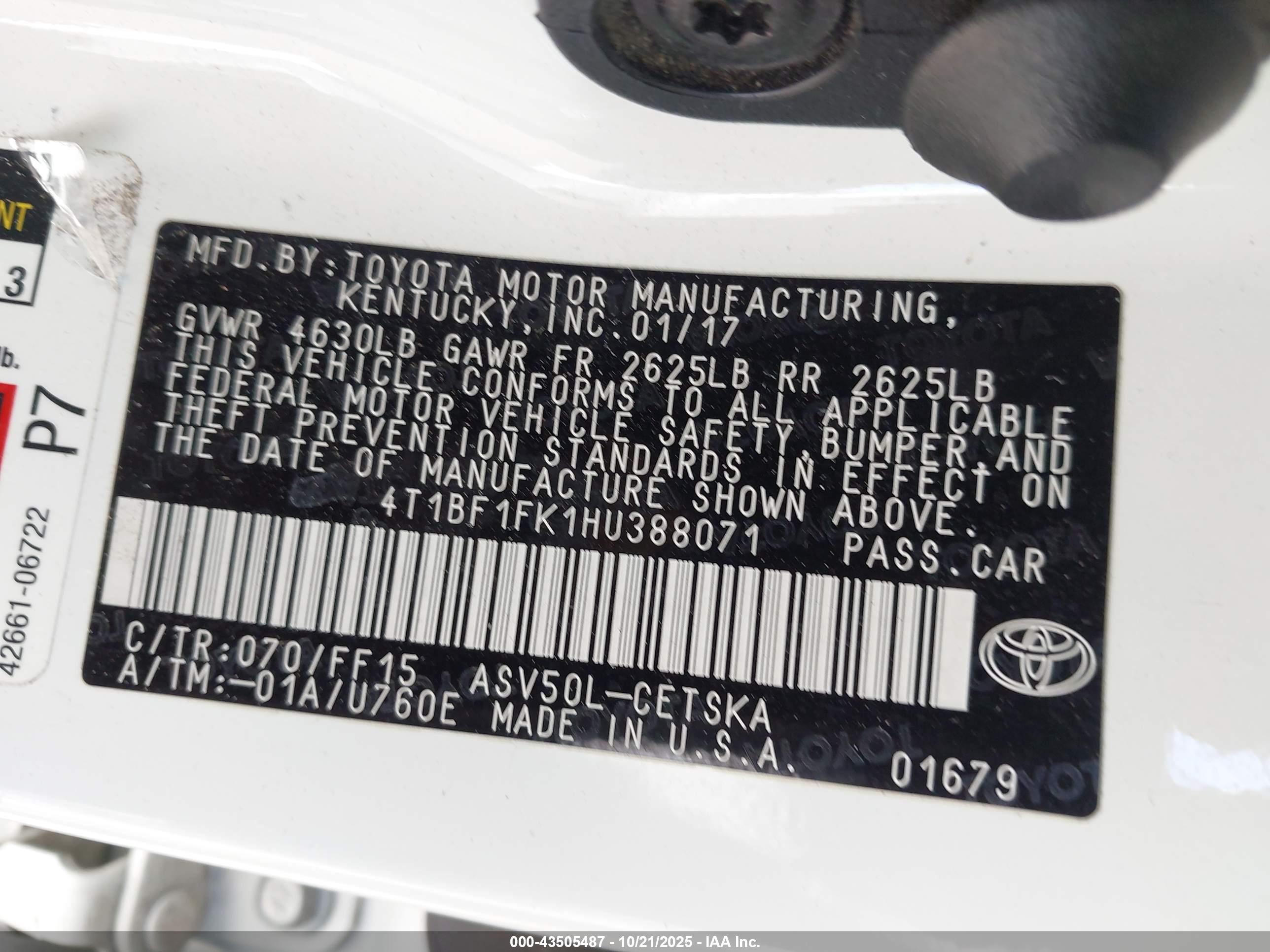 TOYOTA CAMRY image 9