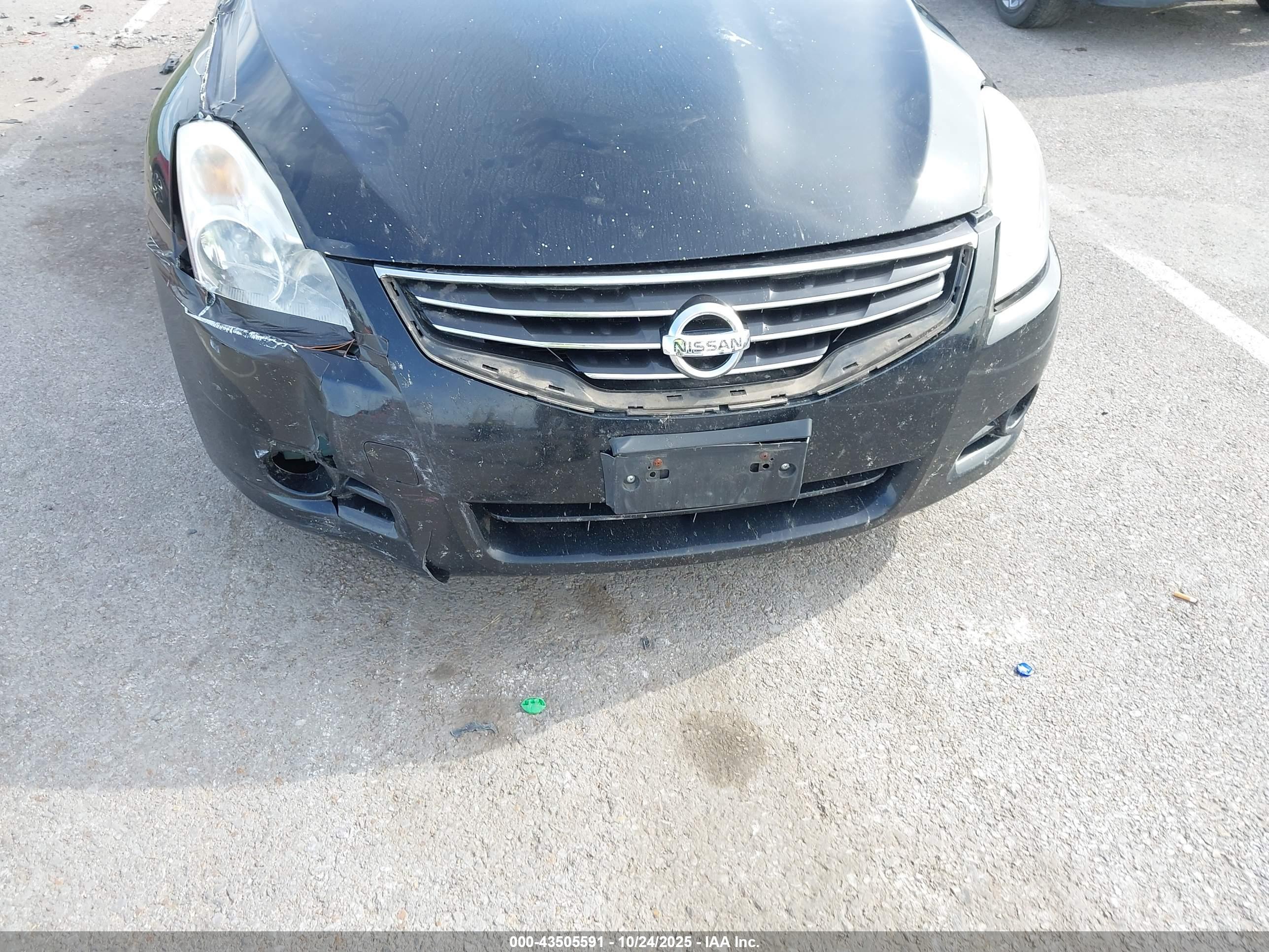 NISSAN ALTIMA image 6