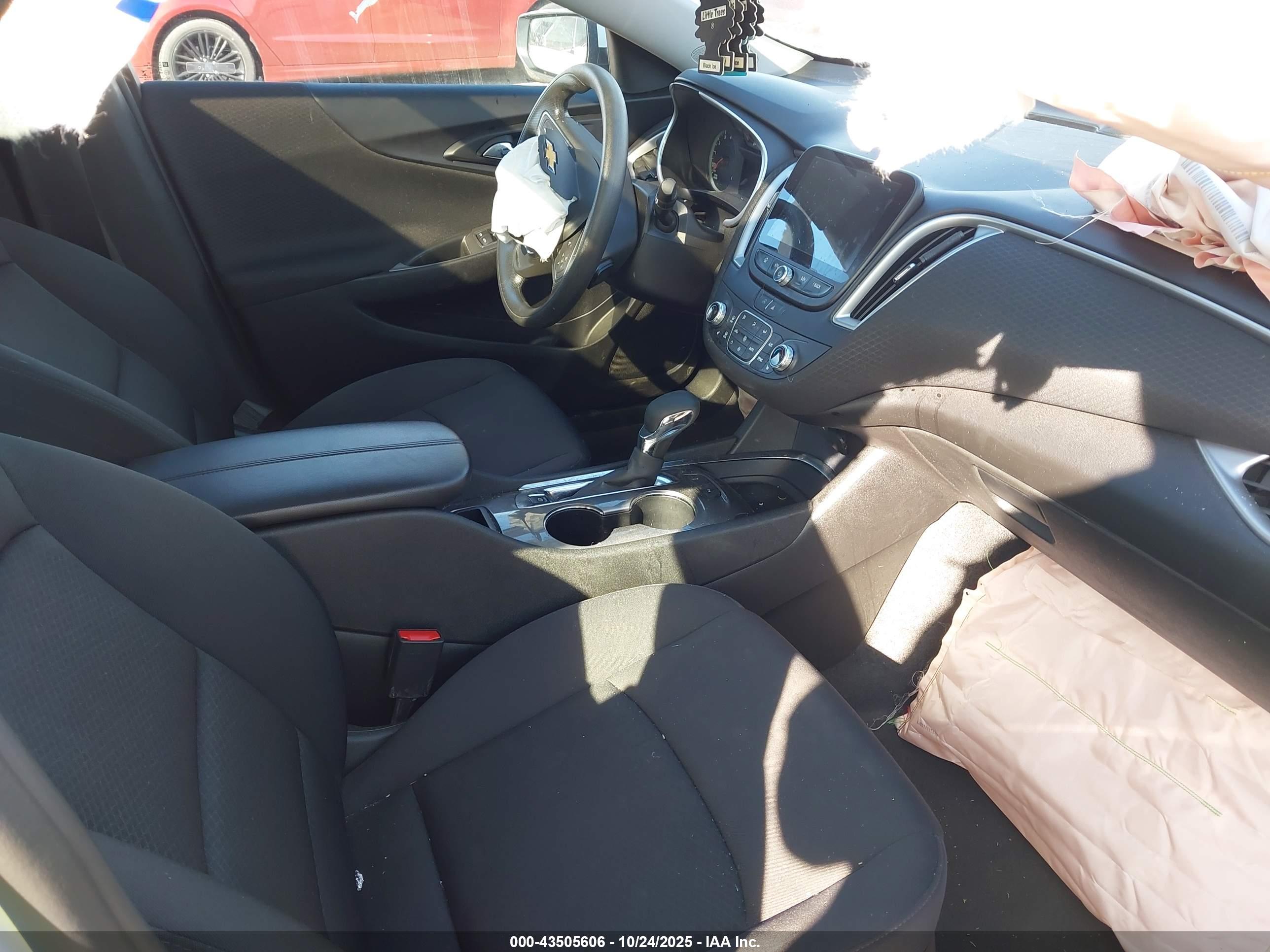 CHEVROLET MALIBU image 5