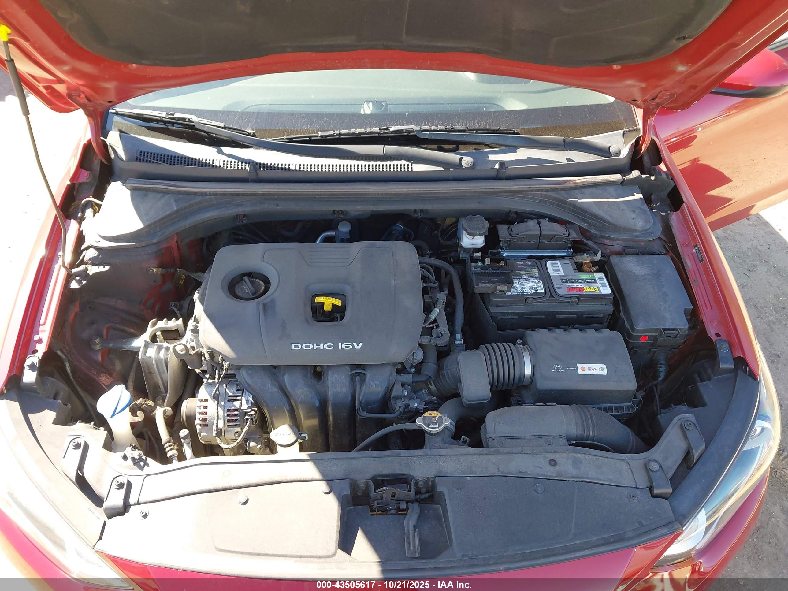 HYUNDAI ELANTRA image 10