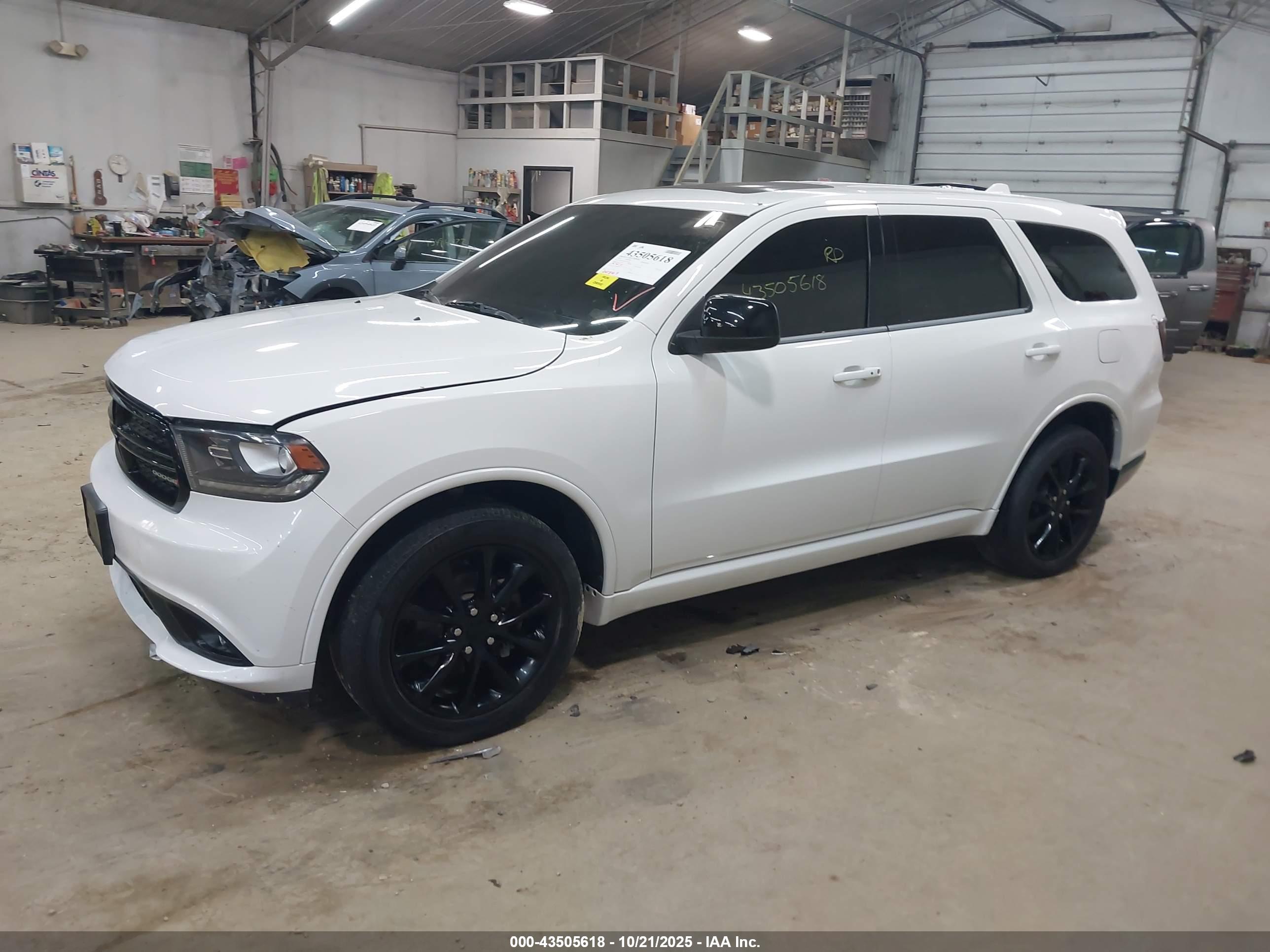 DODGE DURANGO image 2