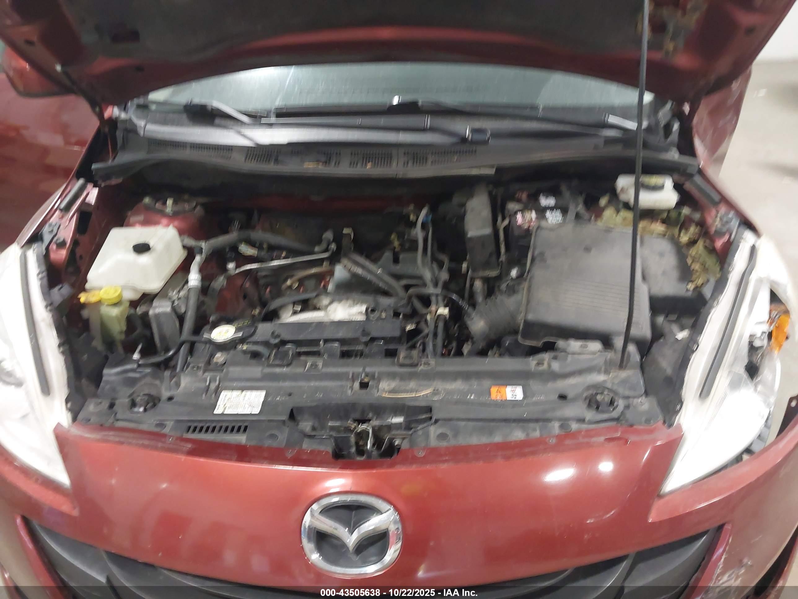 MAZDA MAZDA5 image 10