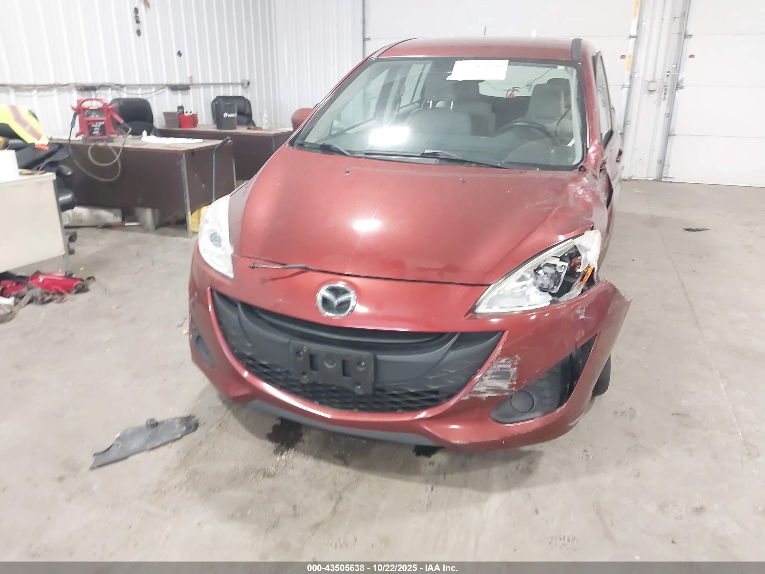 MAZDA MAZDA5 image 6