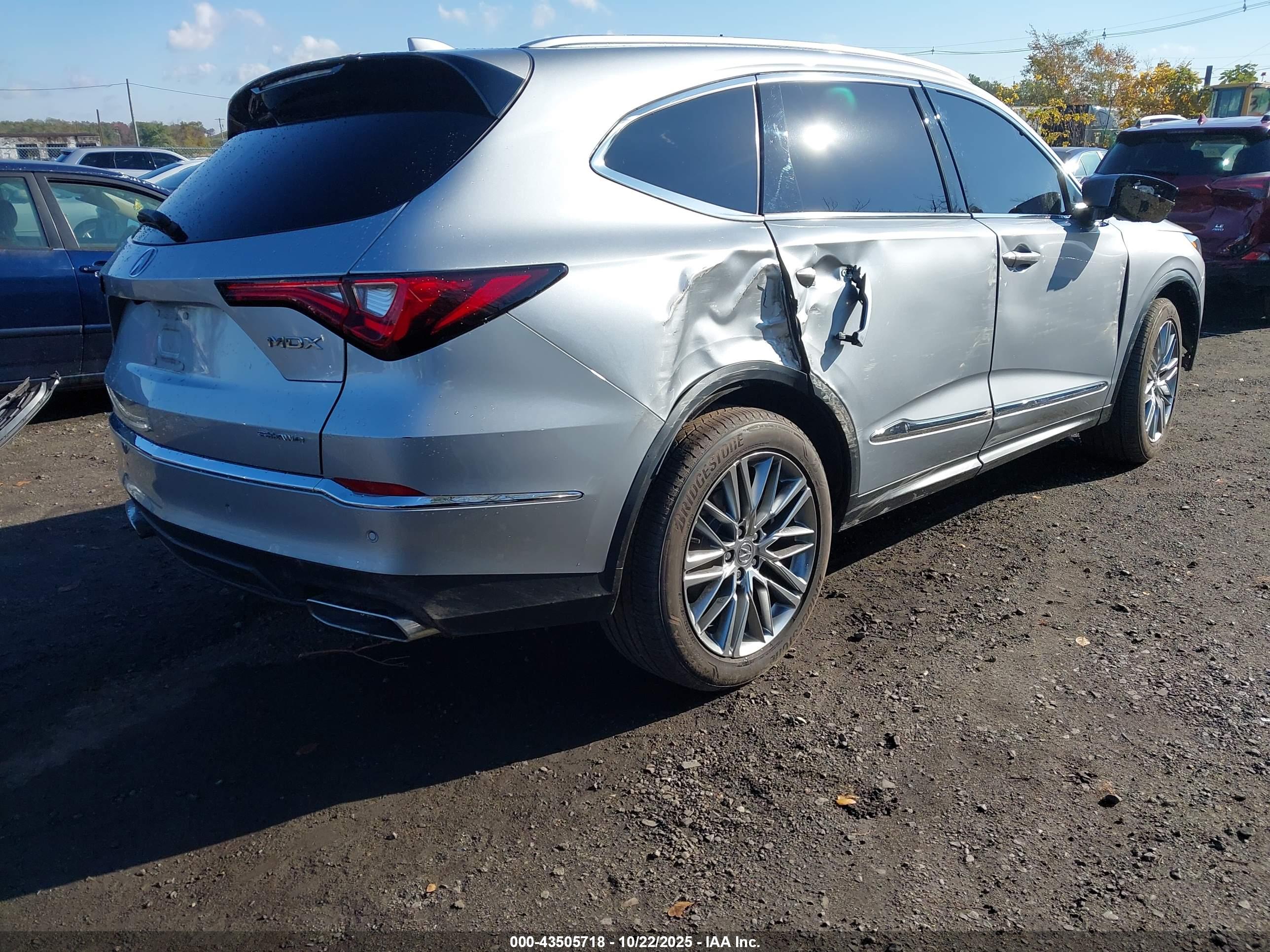 ACURA MDX image 4