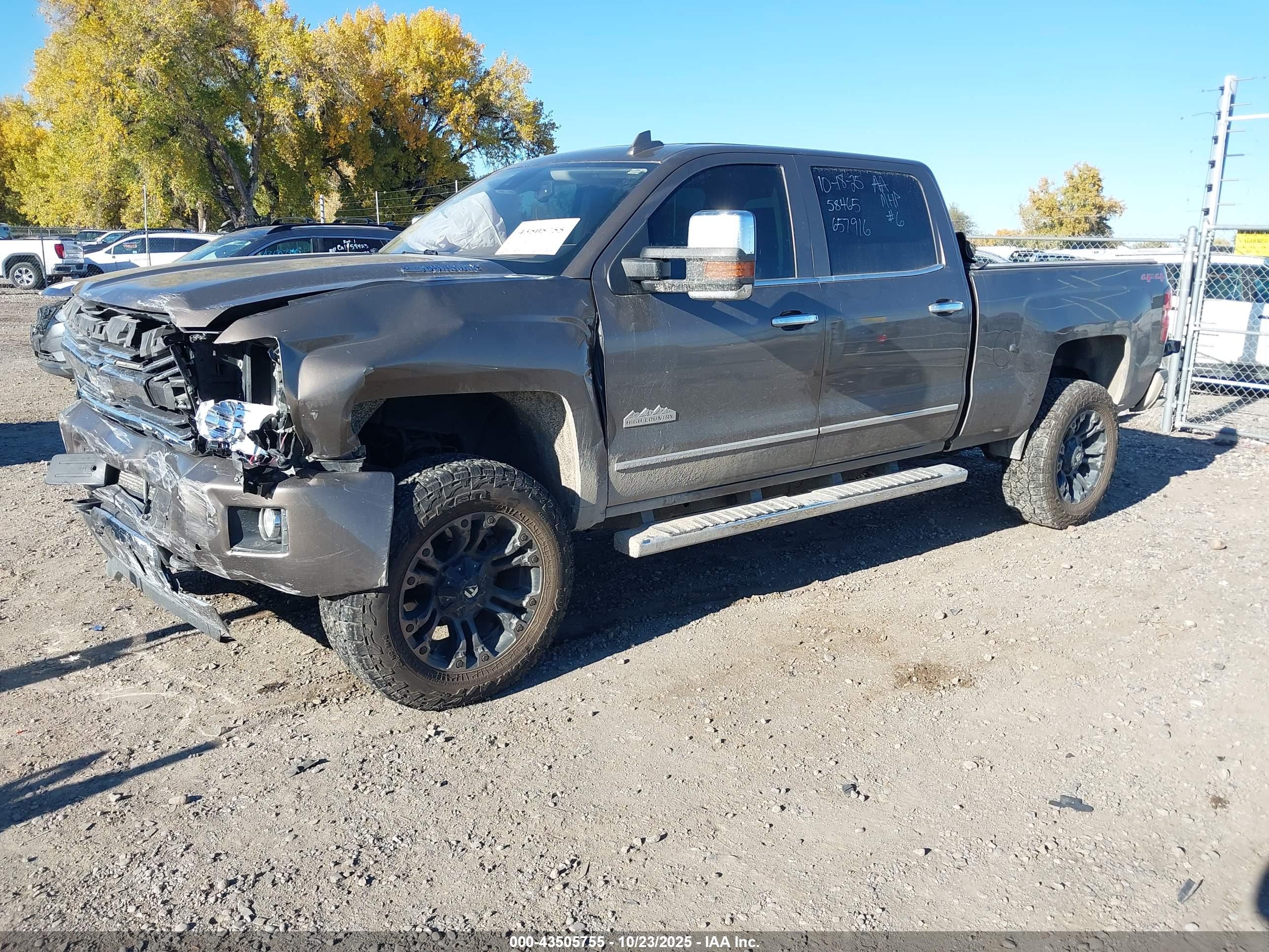 CHEVROLET SILVERADO image 2
