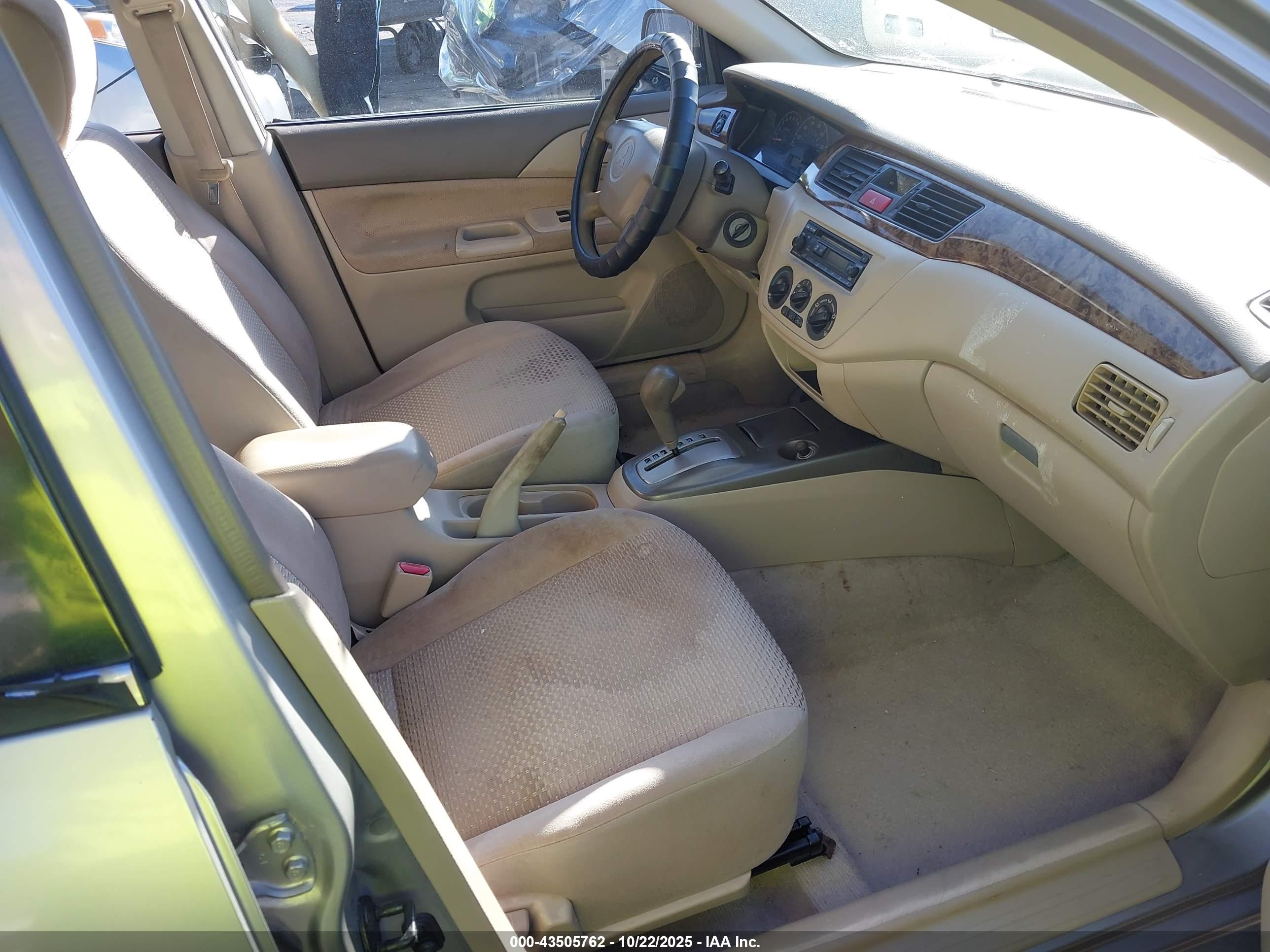MITSUBISHI LANCER image 5