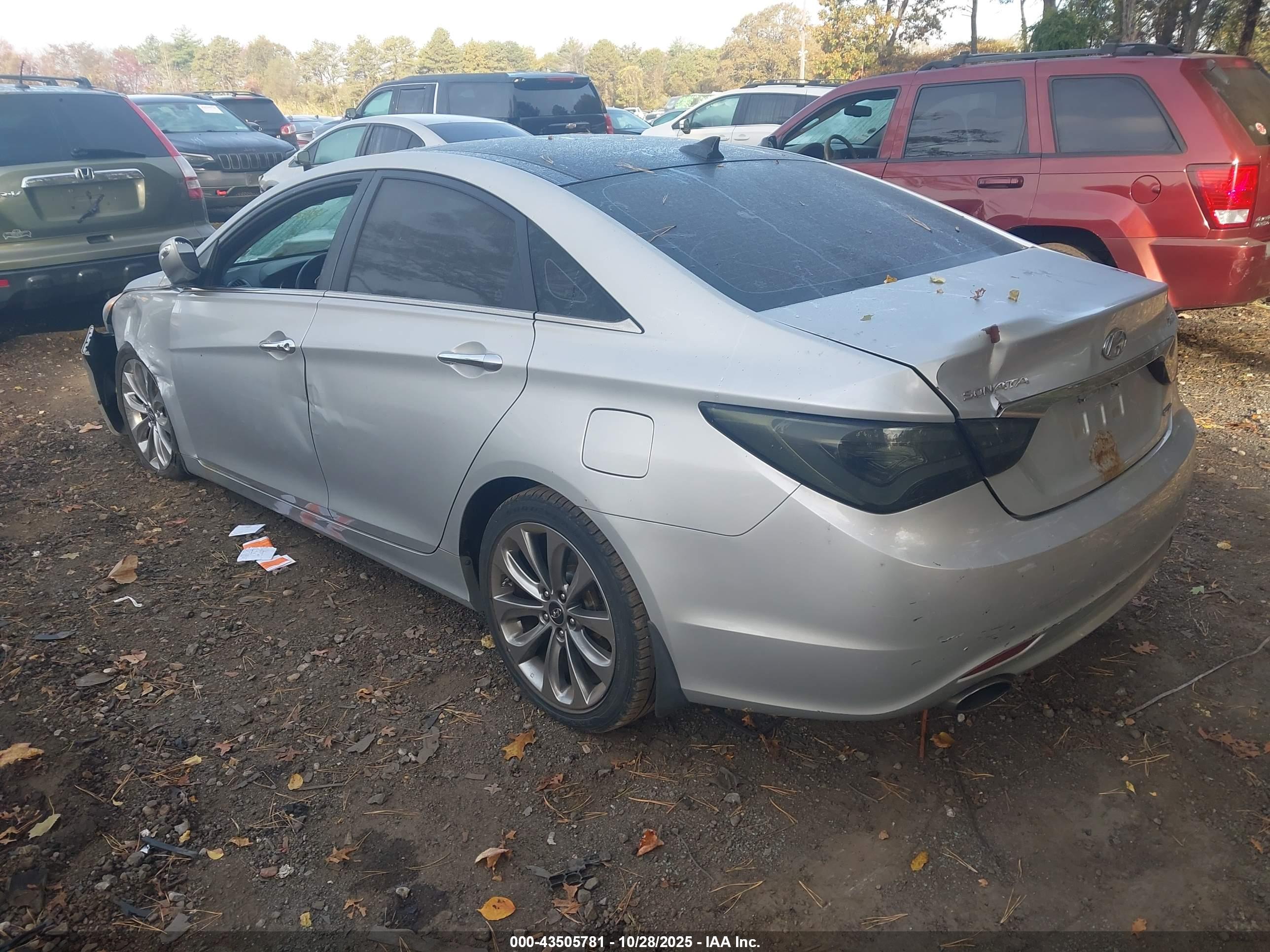 HYUNDAI SONATA image 3
