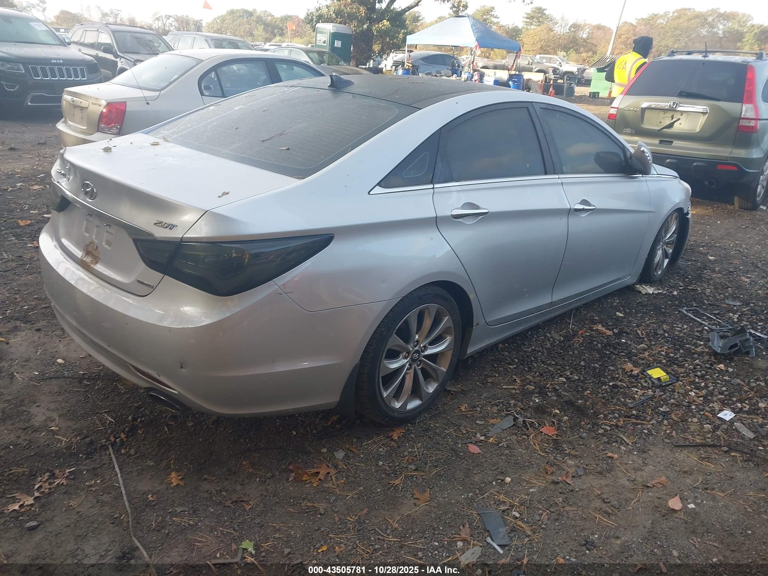 HYUNDAI SONATA image 4