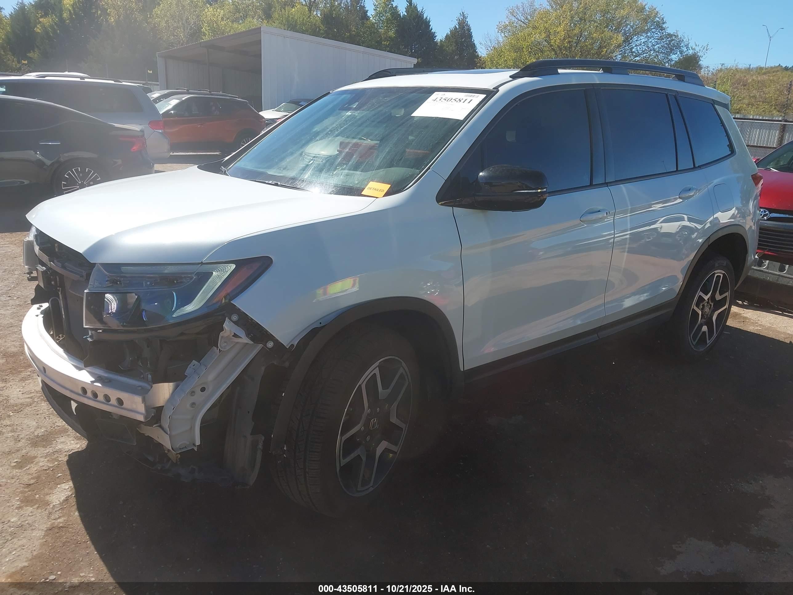 HONDA PASSPORT image 2