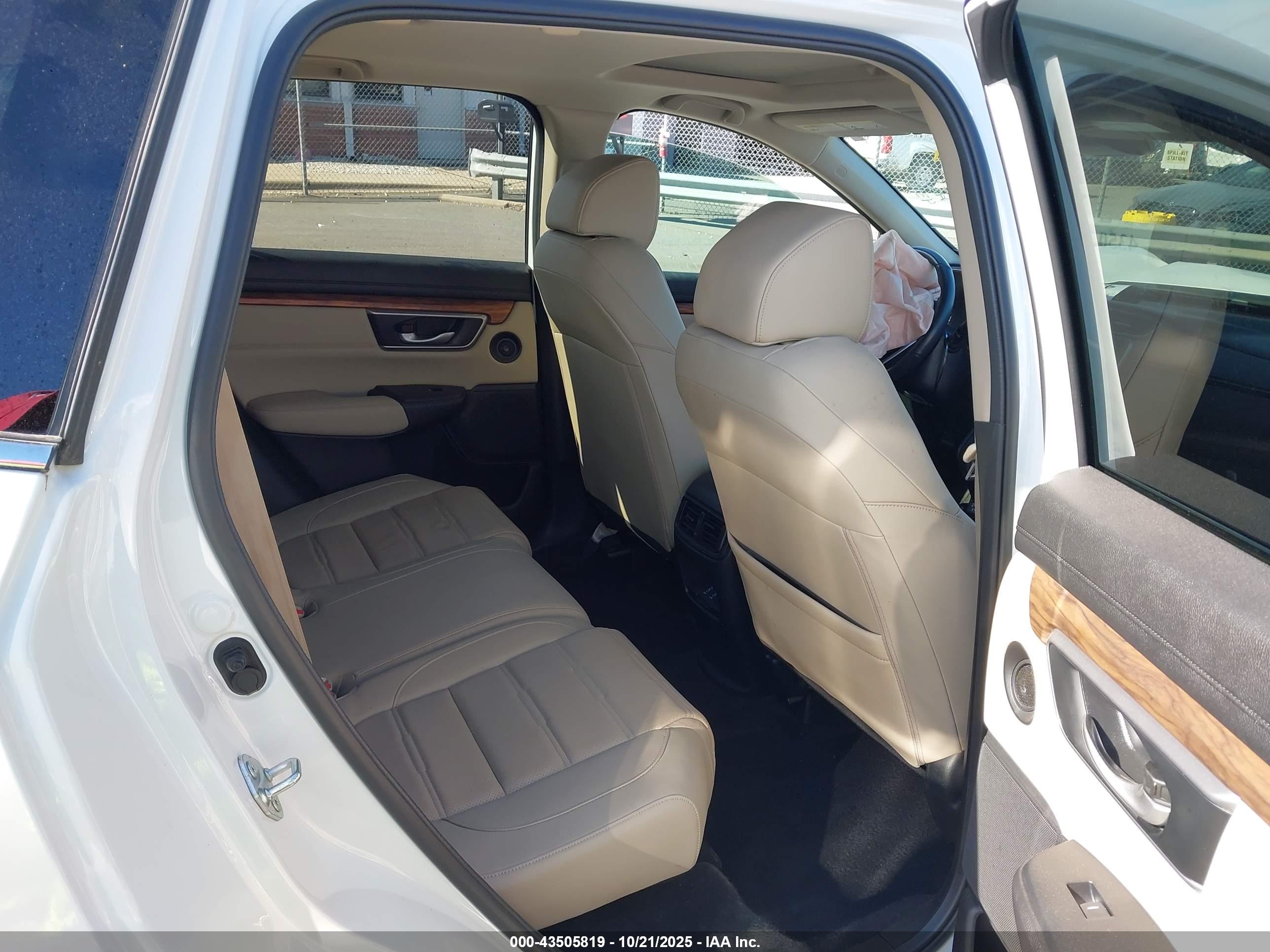 HONDA CR-V image 8