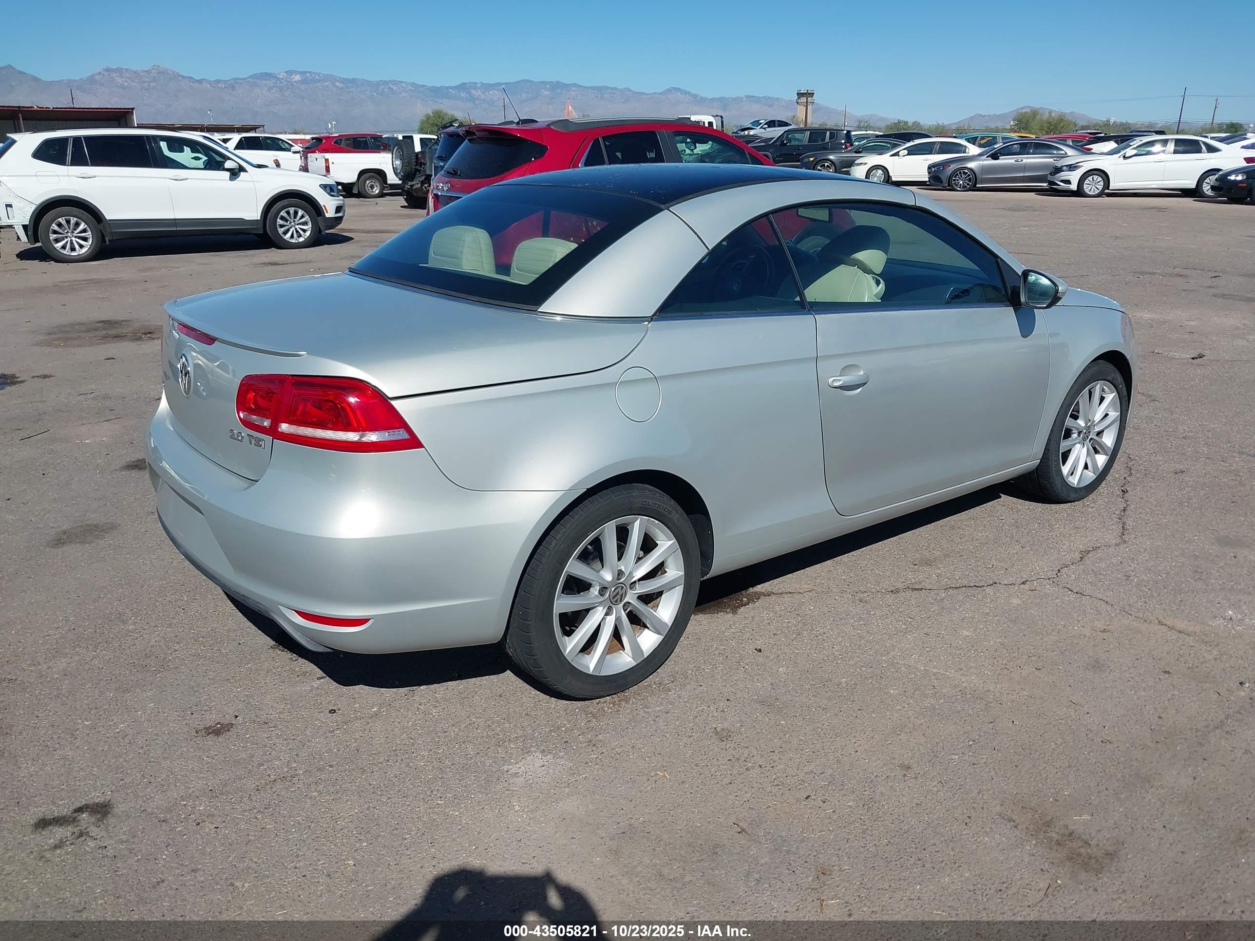 VOLKSWAGEN EOS image 4