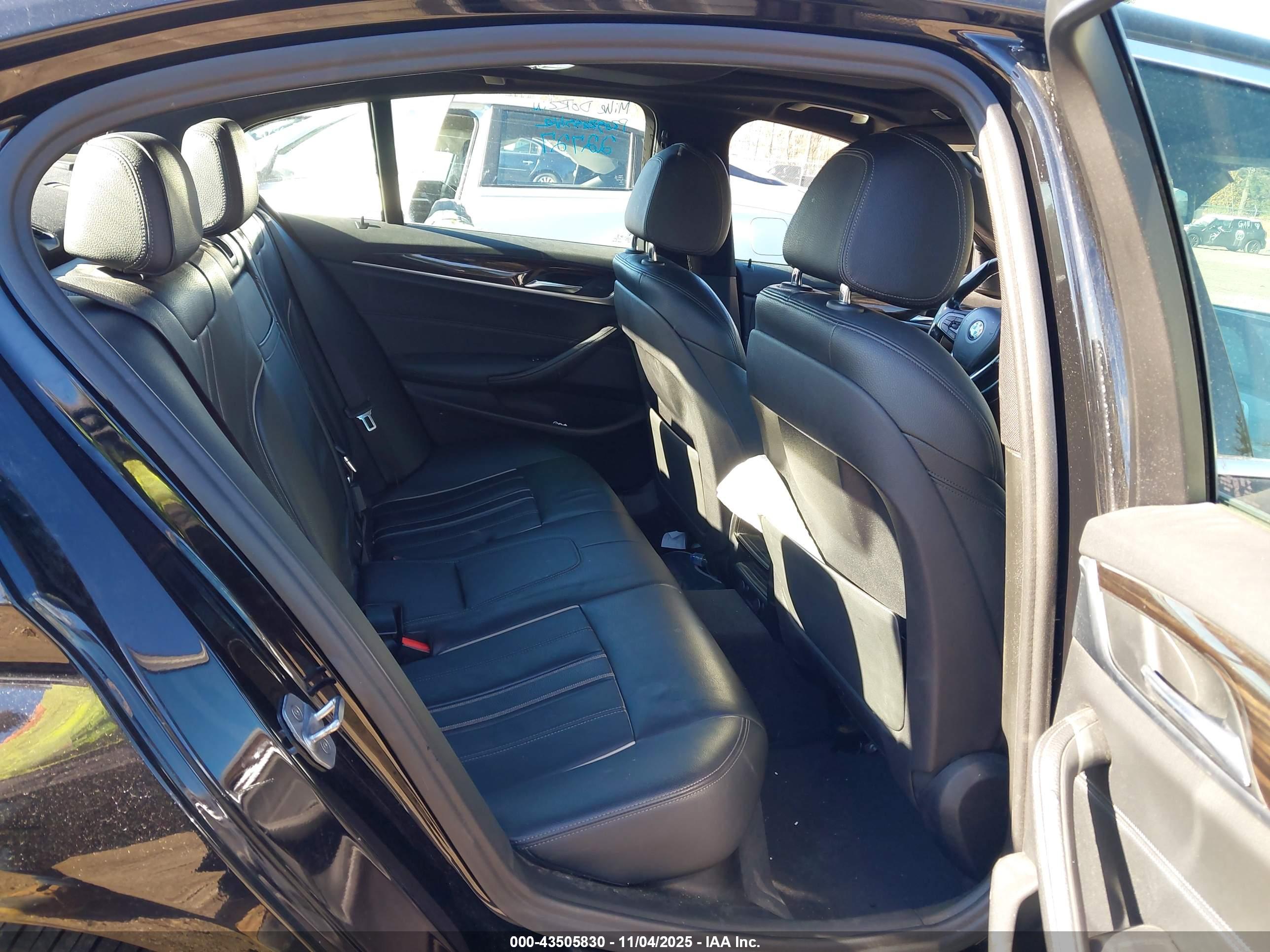BMW 530I image 8