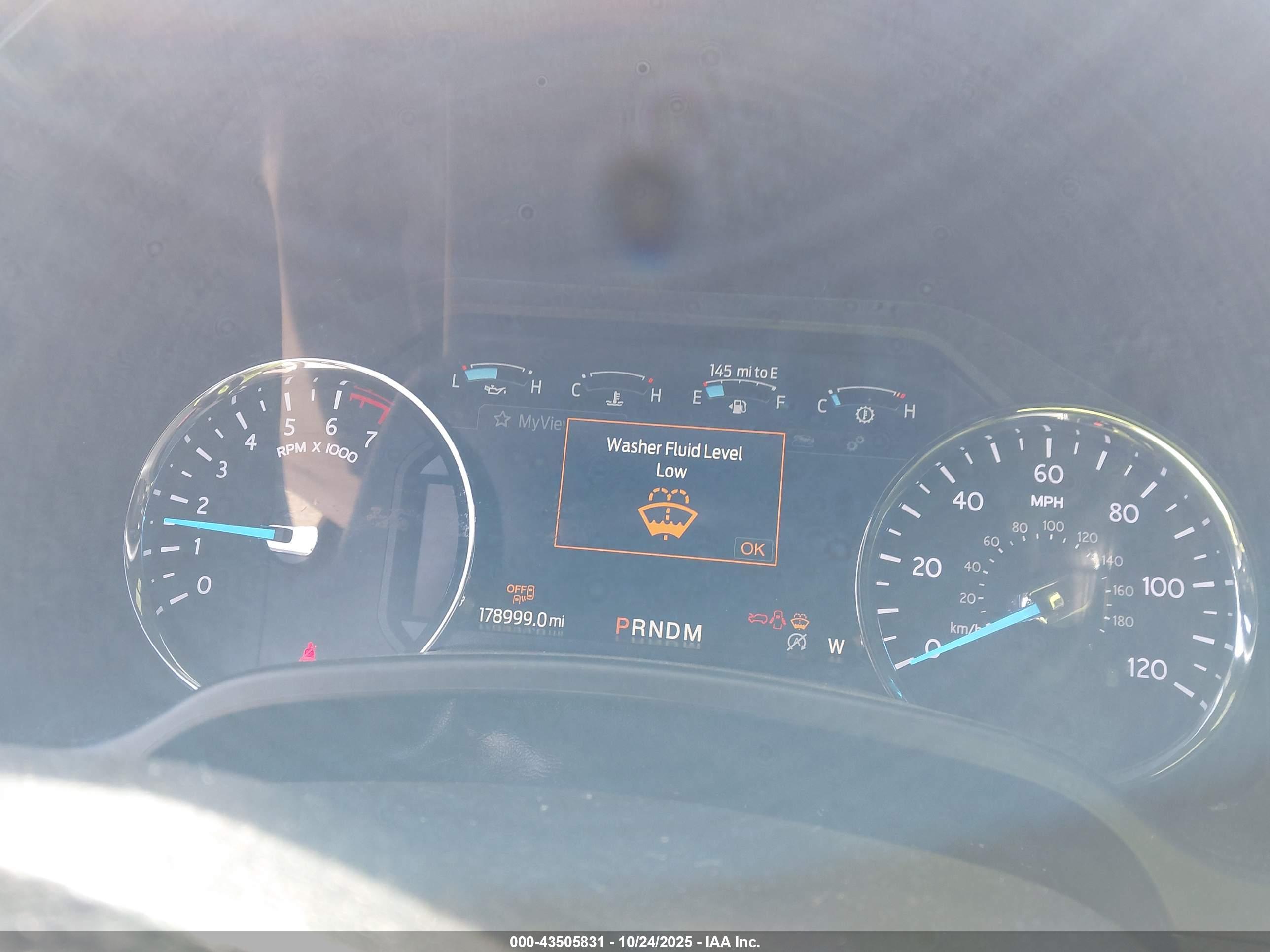FORD EXPEDITION image 7