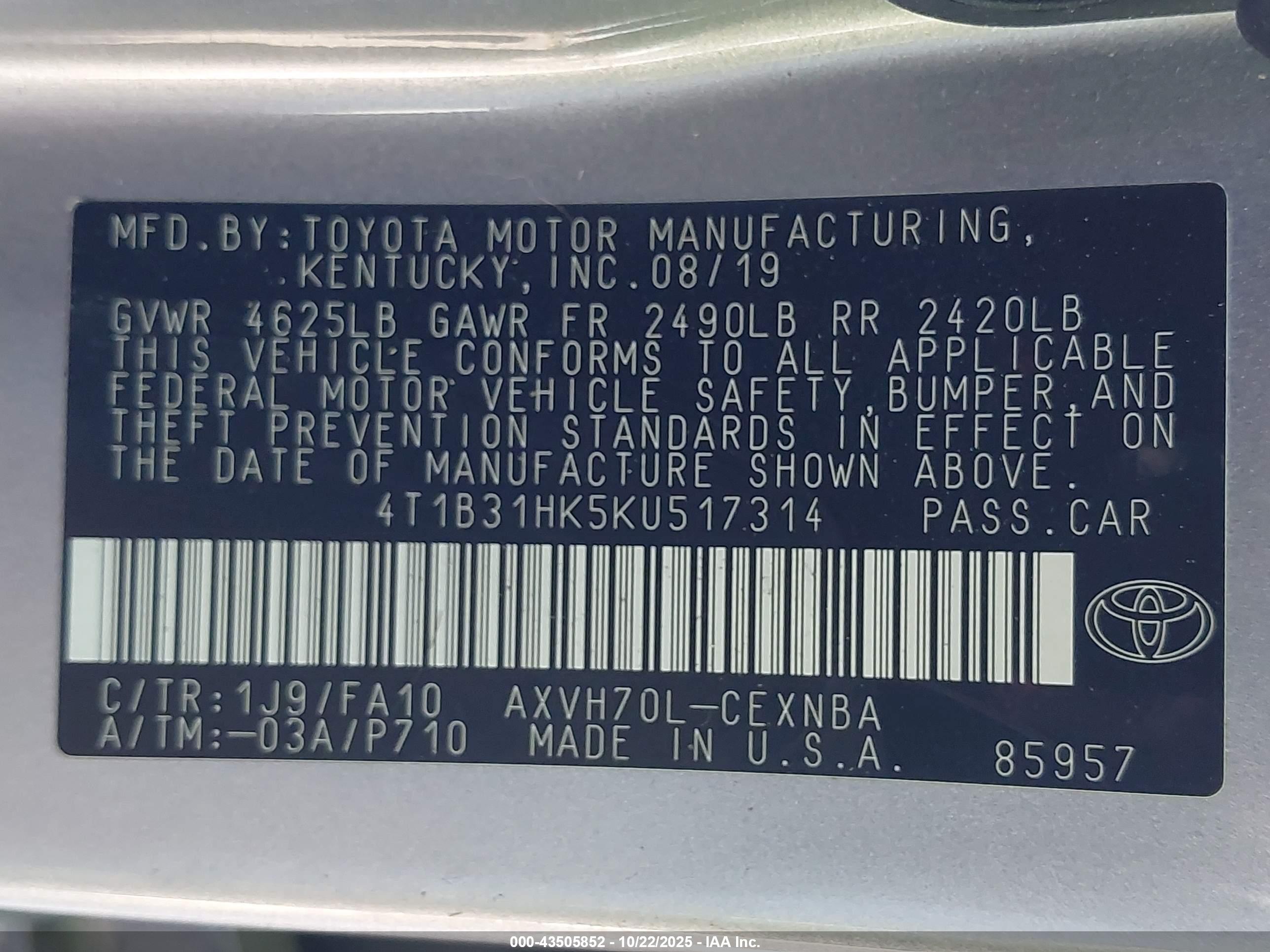 TOYOTA CAMRY image 9