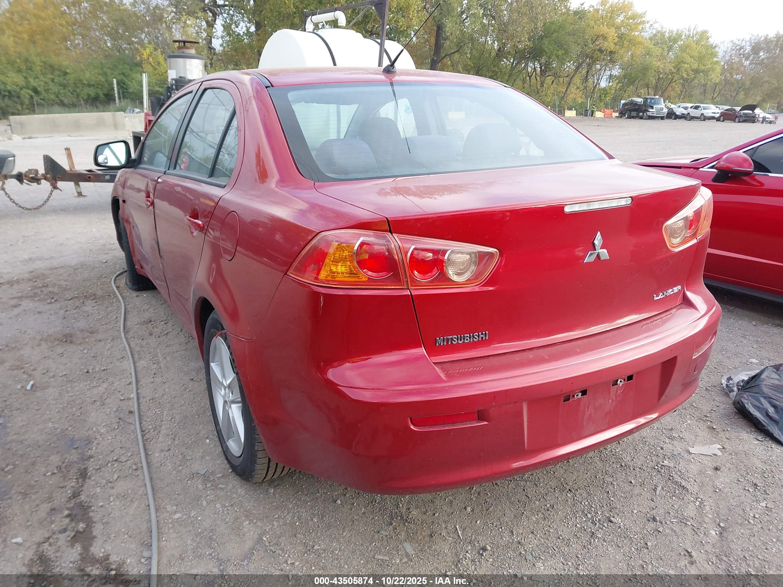 MITSUBISHI LANCER image 3