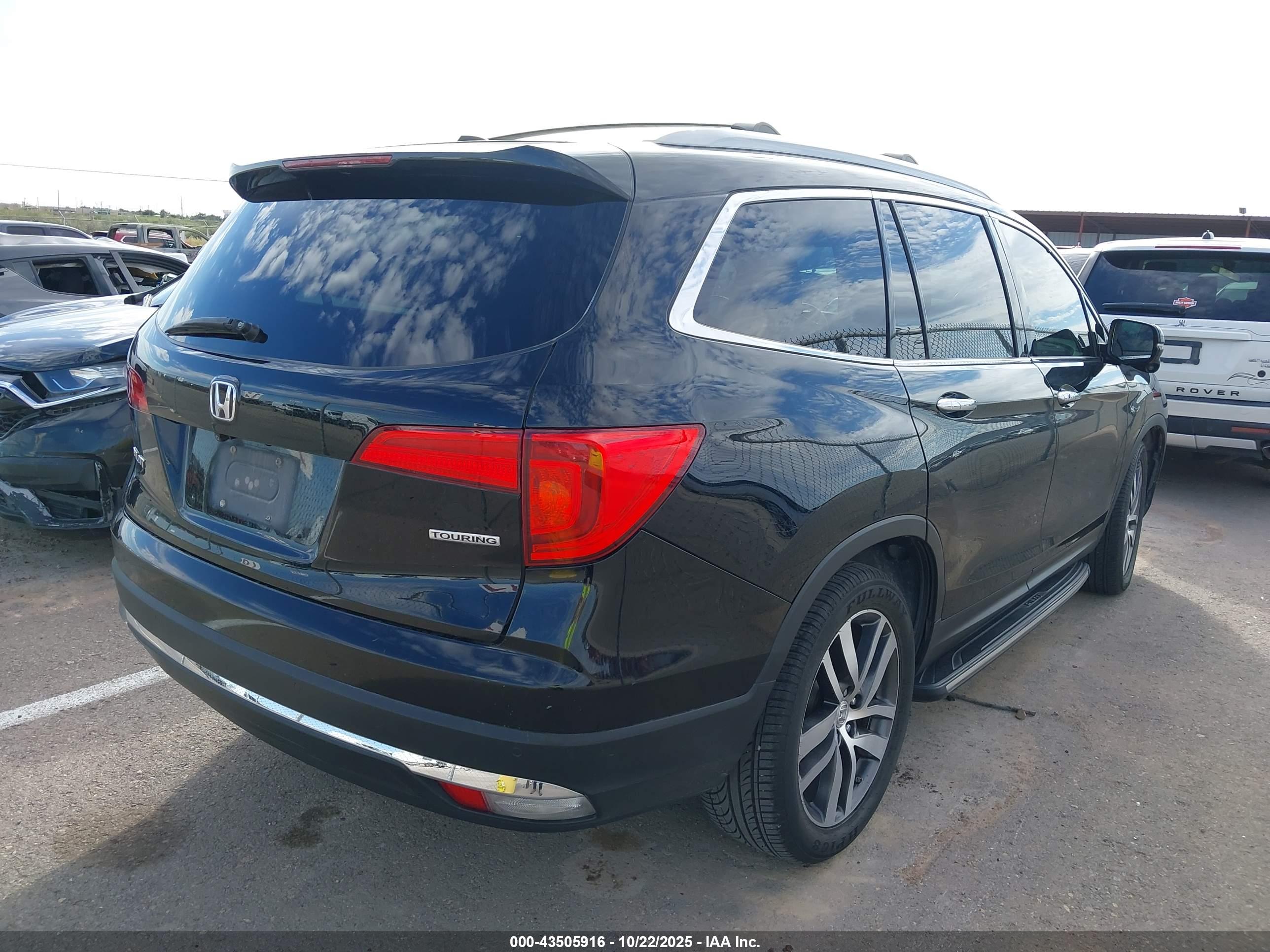 HONDA PILOT image 4