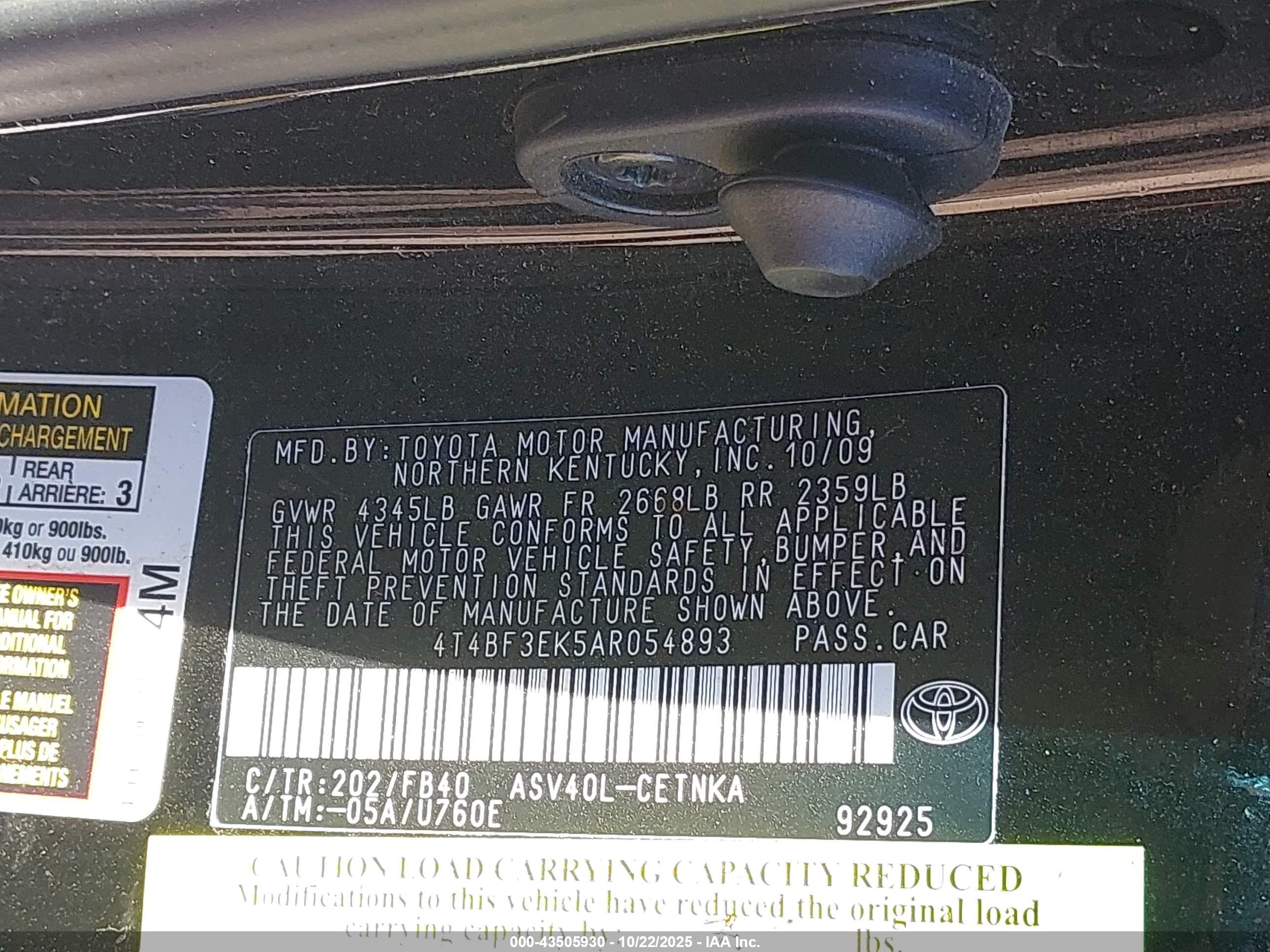 TOYOTA CAMRY image 9