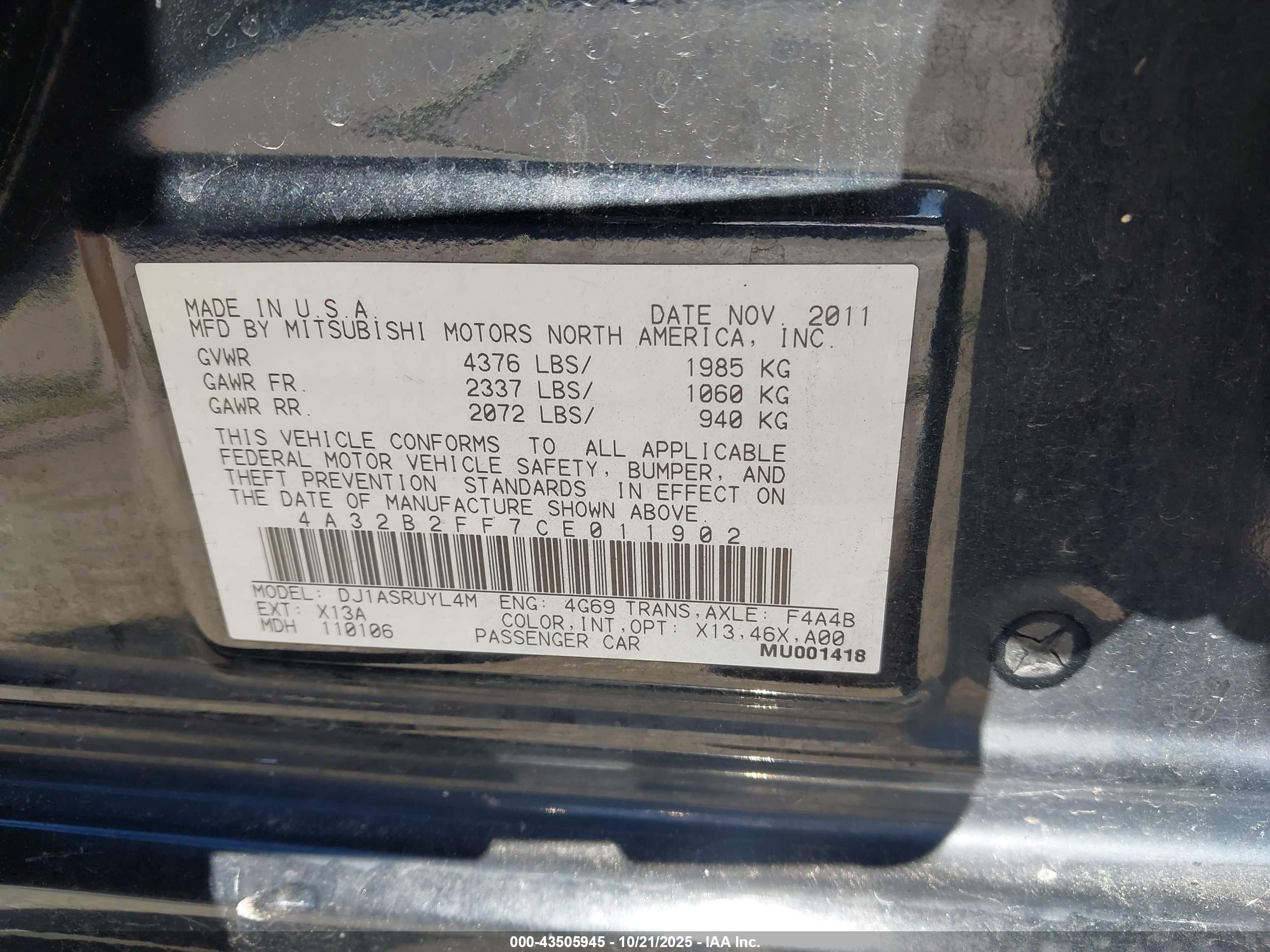 MITSUBISHI GALANT image 9
